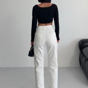 Mom Jeans With High Waist & Straight Leg - Brand: XLove - Women & Kids, Baby Clothes Wholesale - TheBS Women