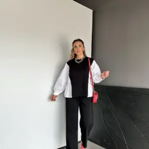 Tracksuit - Casual Sport Streetwear Jogger Set - Brand: Cream Rouge - Women & Kids, Baby Clothes Wholesale - TheBS Women