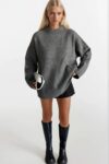 Oversized Casual Sweater With Crew Neck - Brand: Black Fashion - Women & Kids, Baby Clothes Wholesale - TheBS Women