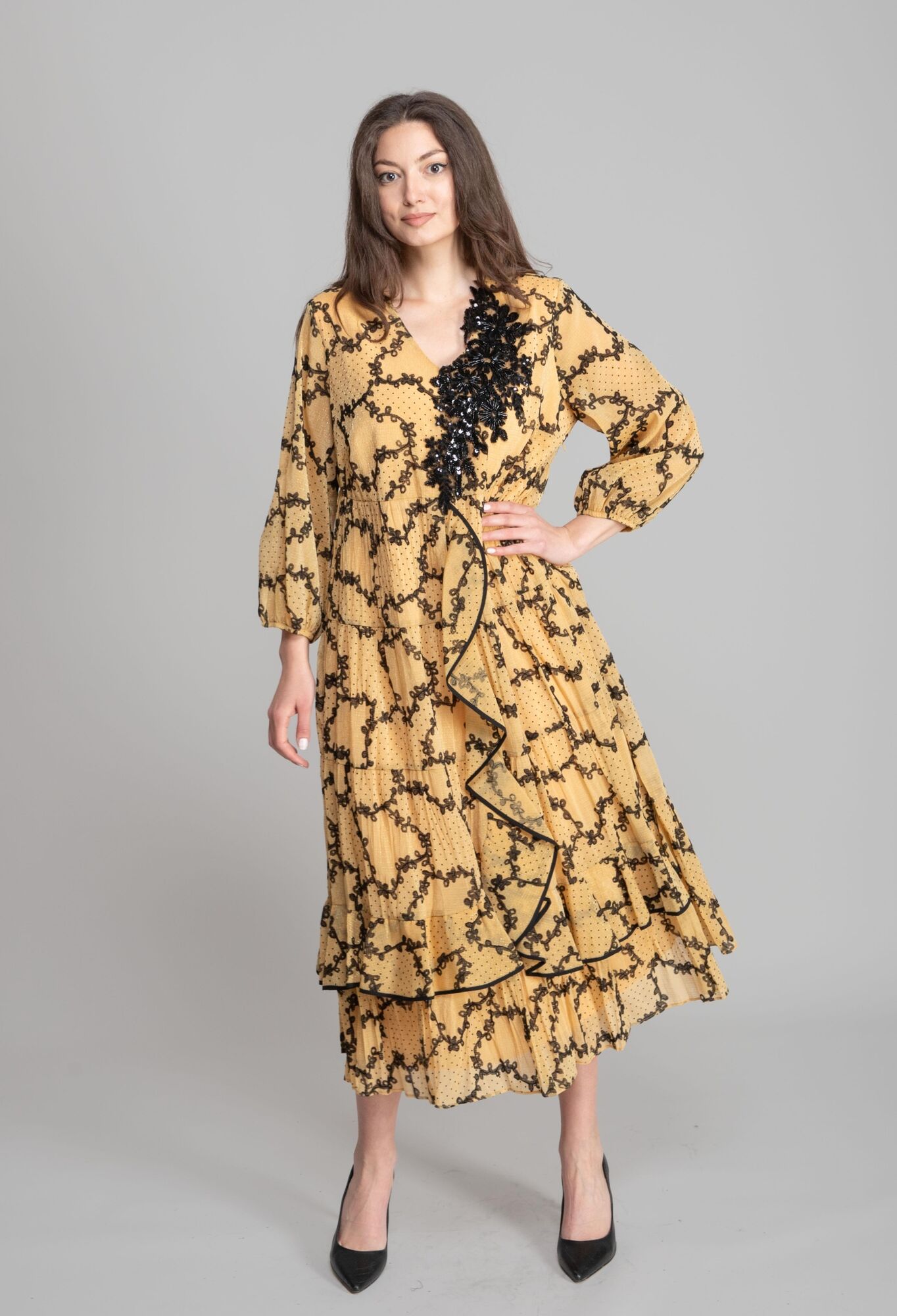 ElegantWrap Dress With Floral And Polka Dot Pattern - Brand: GUMANIZE - Women & Kids, Baby Clothes Wholesale - TheBS Women