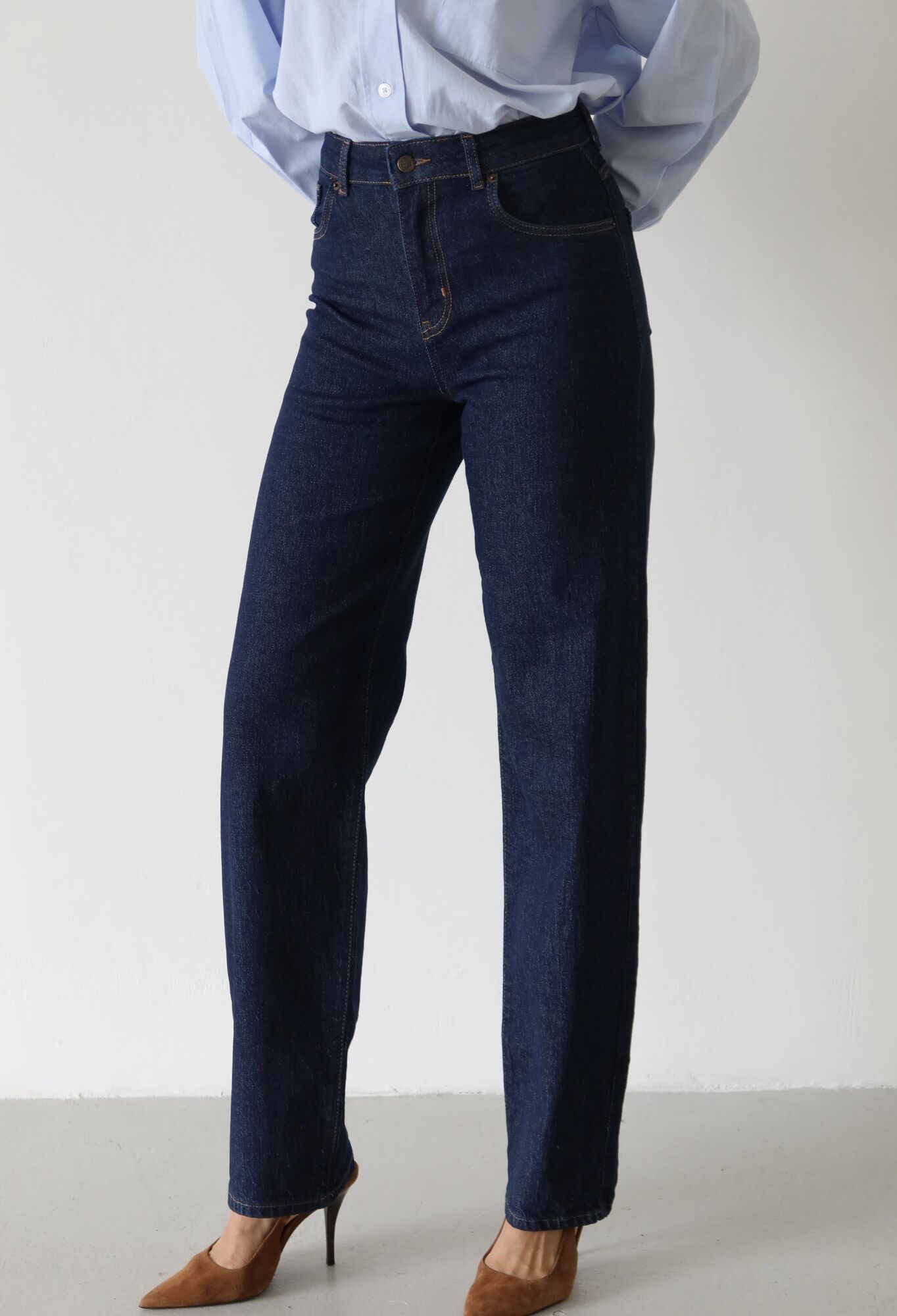 Mom Jeans High Waist Straight Leg - Brand: LACARINO - Women & Kids, Baby Clothes Wholesale - TheBS Women