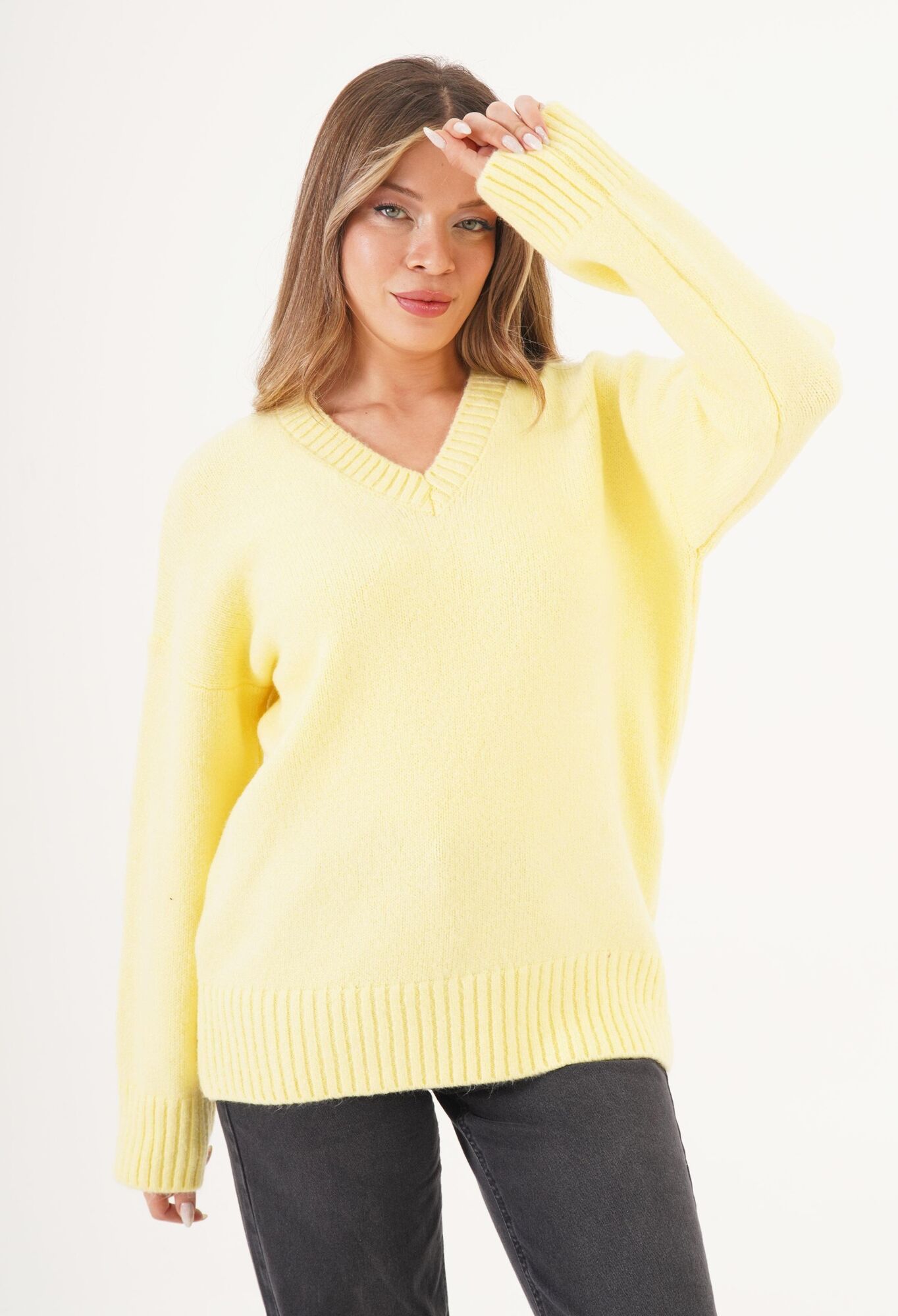 Sweater With V-Neck And Oversized Fit - Brand: Lustrin - Women & Kids, Baby Clothes Wholesale - TheBS Women