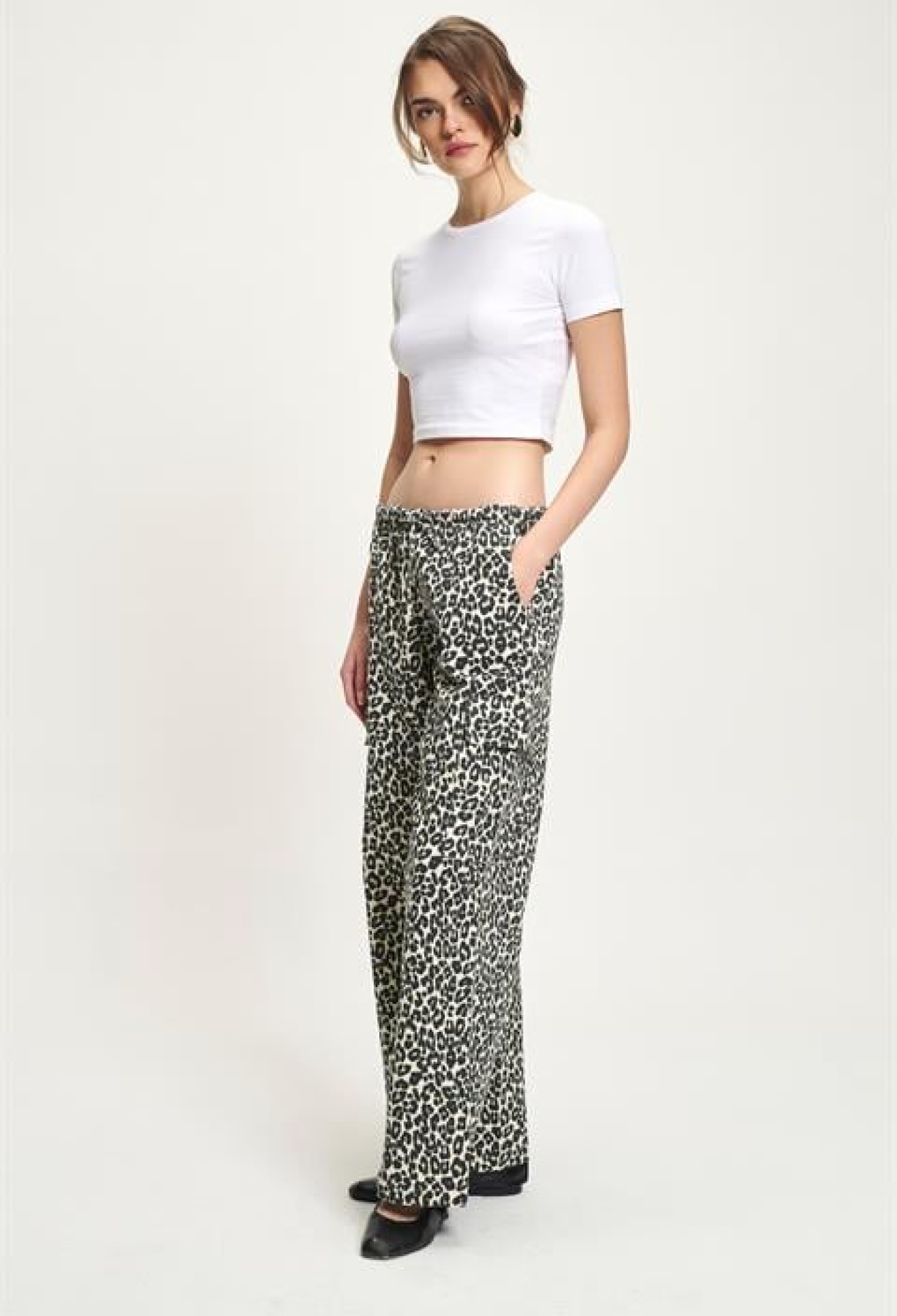 Black Cargo Pants With Animal Print And Wide Leg - Brand: Sobe Istanbul - Women & Kids, Baby Clothes Wholesale - TheBS Women