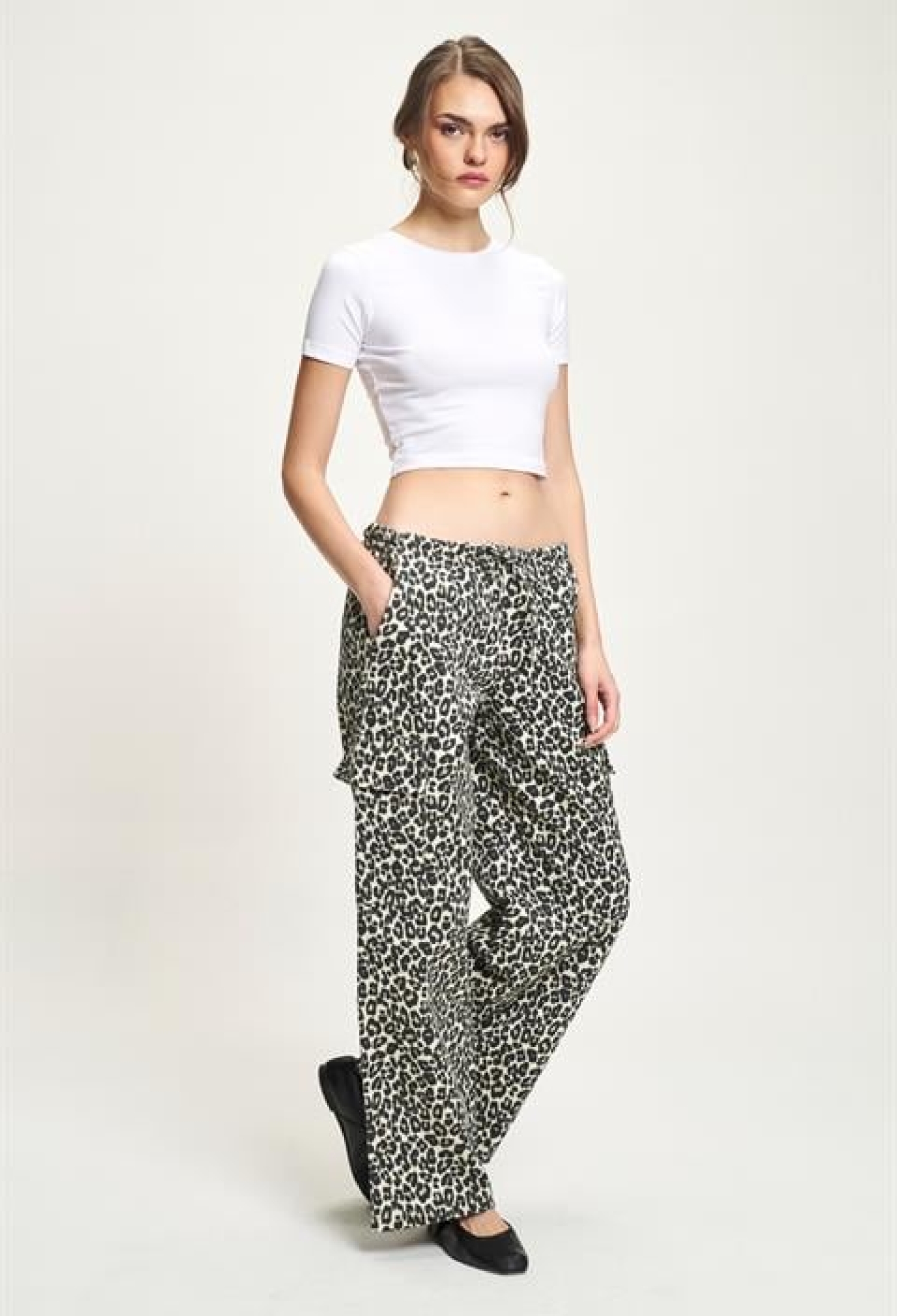 Black Cargo Pants With Animal Print And Wide Leg - Brand: Sobe Istanbul - Women & Kids, Baby Clothes Wholesale - TheBS Women