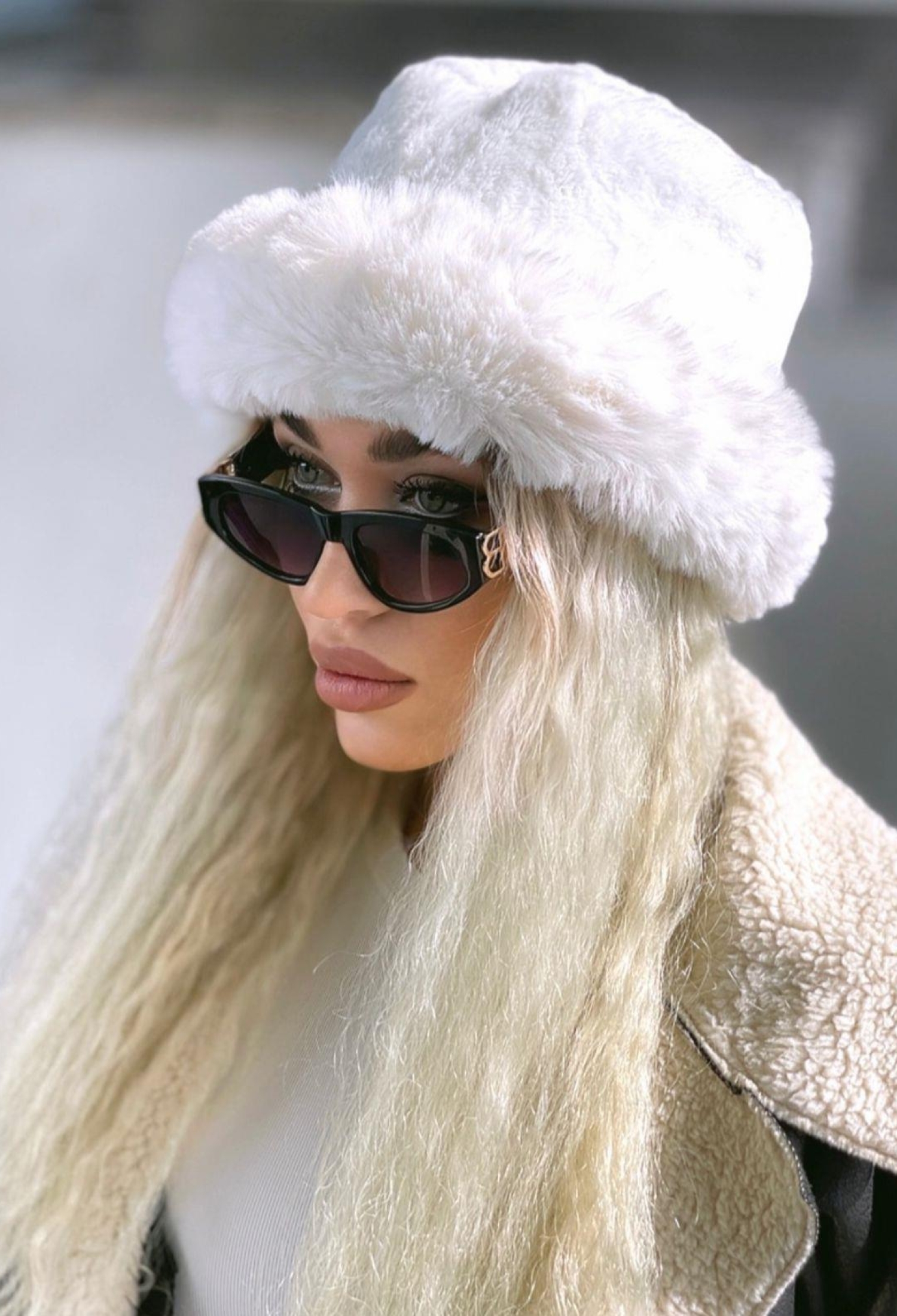 Plush Kalpak Hat - Brand: Axesoire - Women & Kids, Baby Clothes Wholesale - TheBS Women