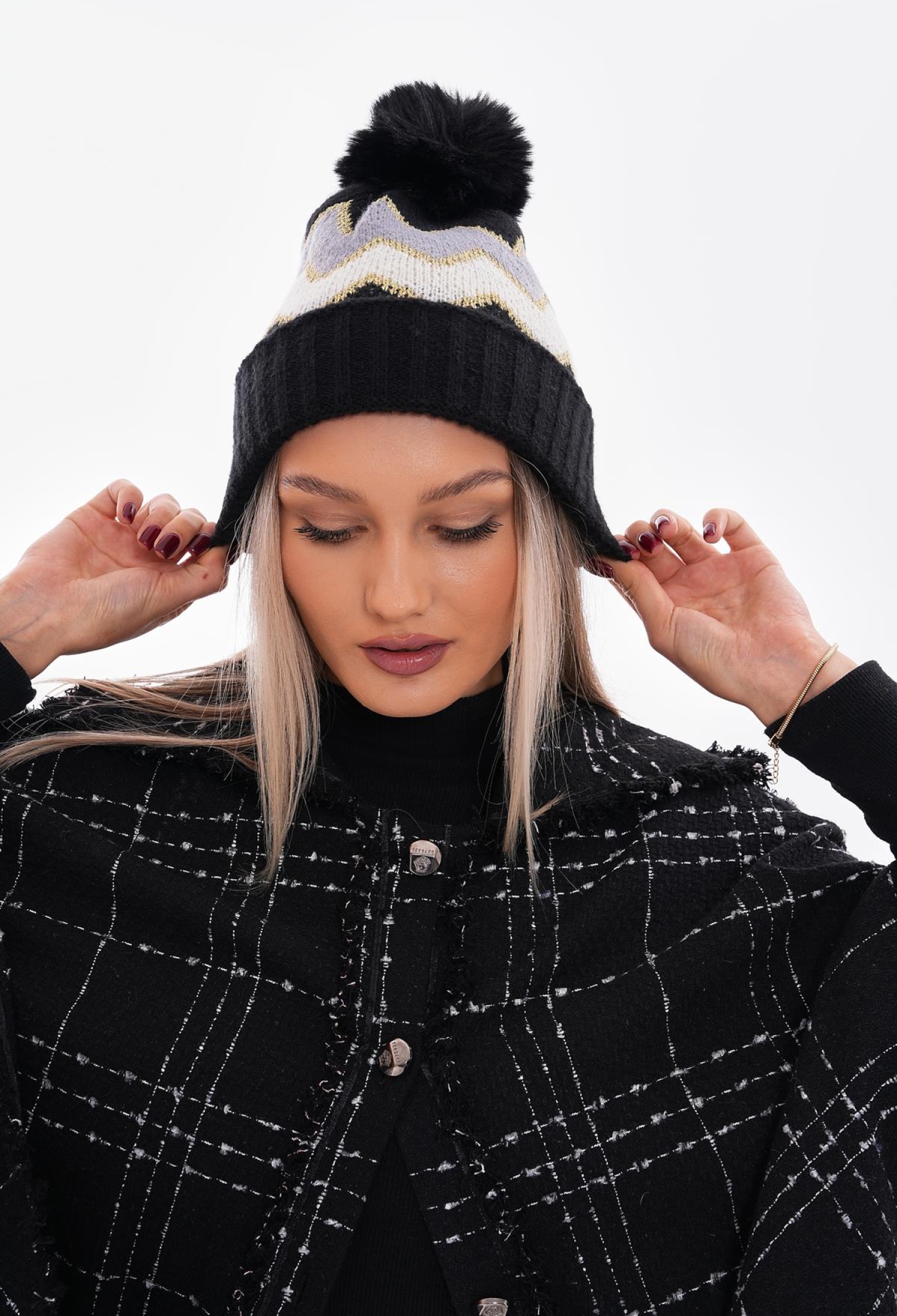 Black Beret With Pompom Zigzag Pattern - Gray - Brand: Axesoire - Women & Kids, Baby Clothes Wholesale - TheBS Women