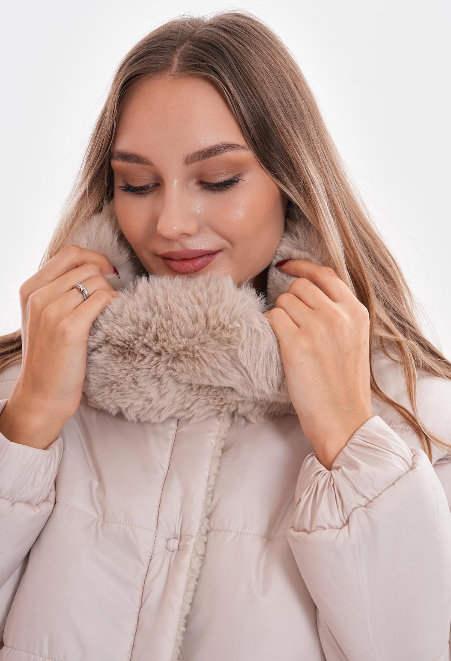 Fur Magnetic Neck Collar - Brand: Axesoire - Women & Kids, Baby Clothes Wholesale - TheBS Women