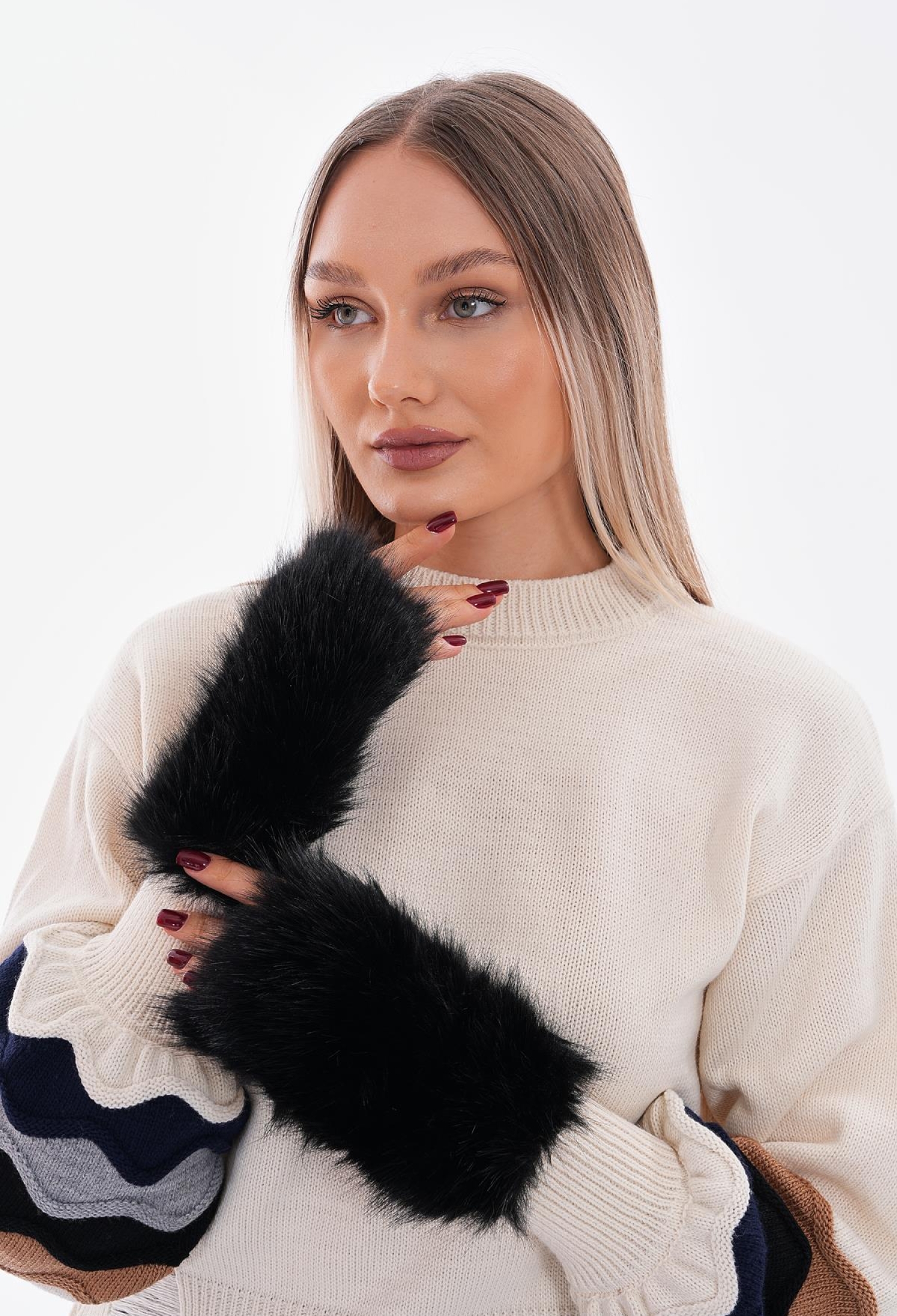 Suede InsidePlush Fur Outside Gloves - Brand: Axesoire - Women & Kids, Baby Clothes Wholesale - TheBS Women