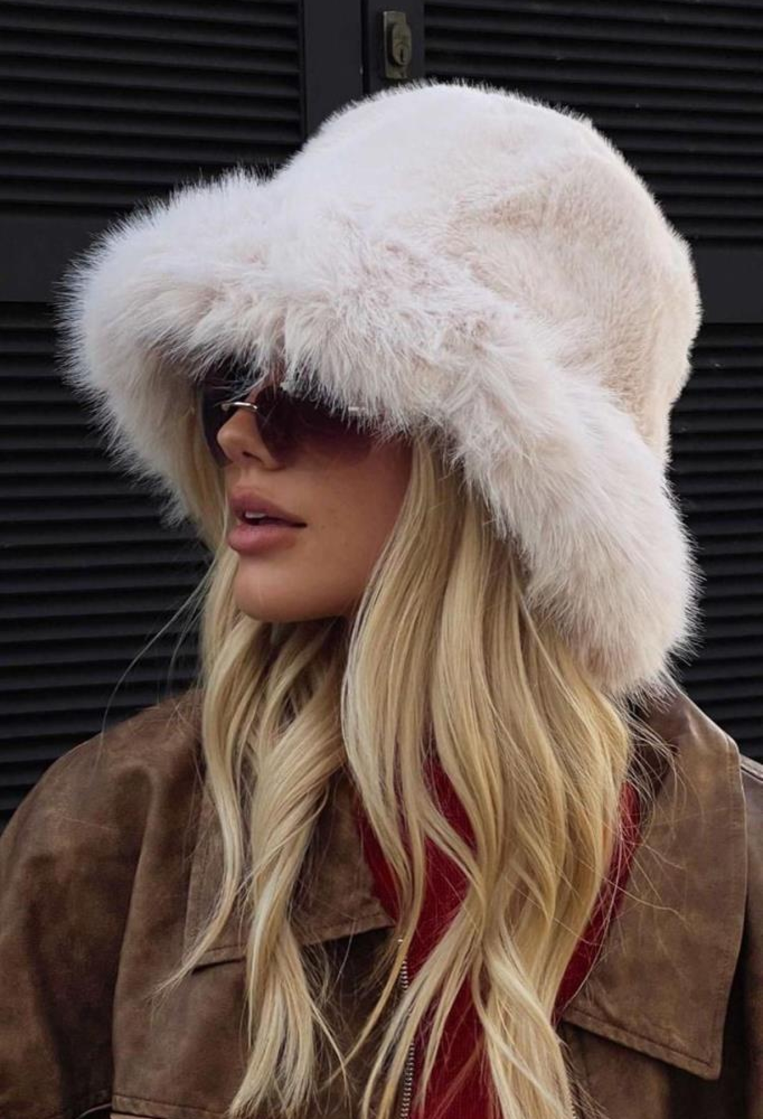 Plush Heart Cap - Brand: Axesoire - Women & Kids, Baby Clothes Wholesale - TheBS Women