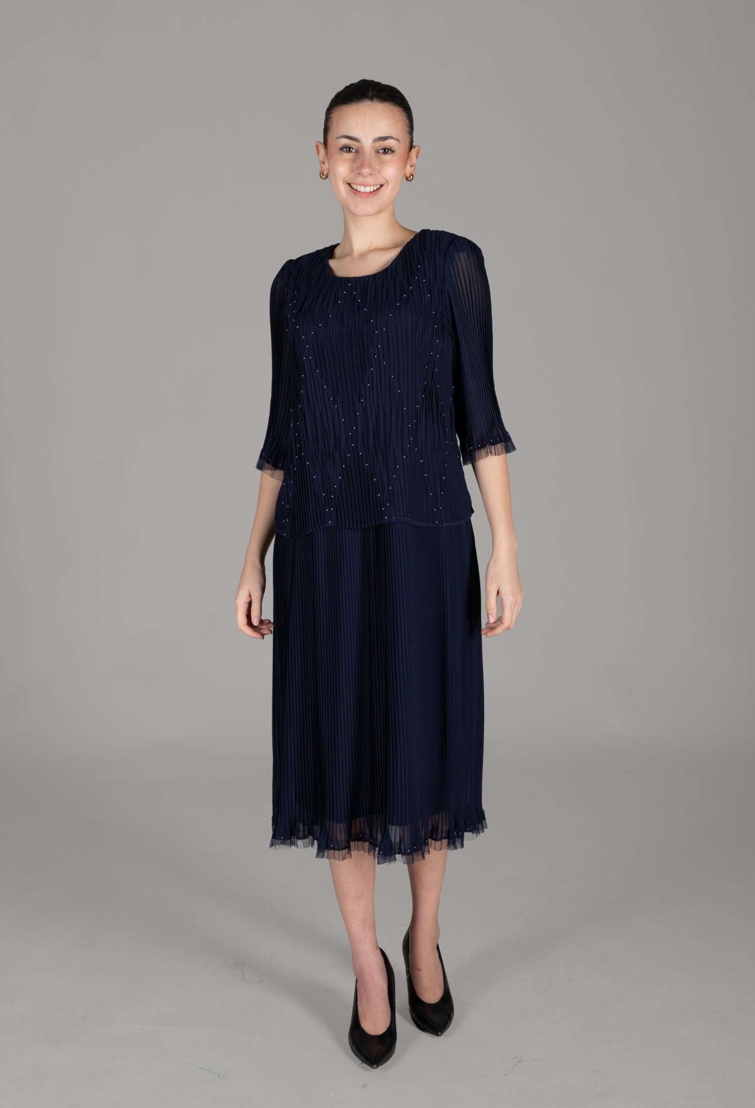 Round Neck Pleated Chiffon Dress - Brand: GUMANIZE - Women & Kids, Baby Clothes Wholesale - TheBS Women