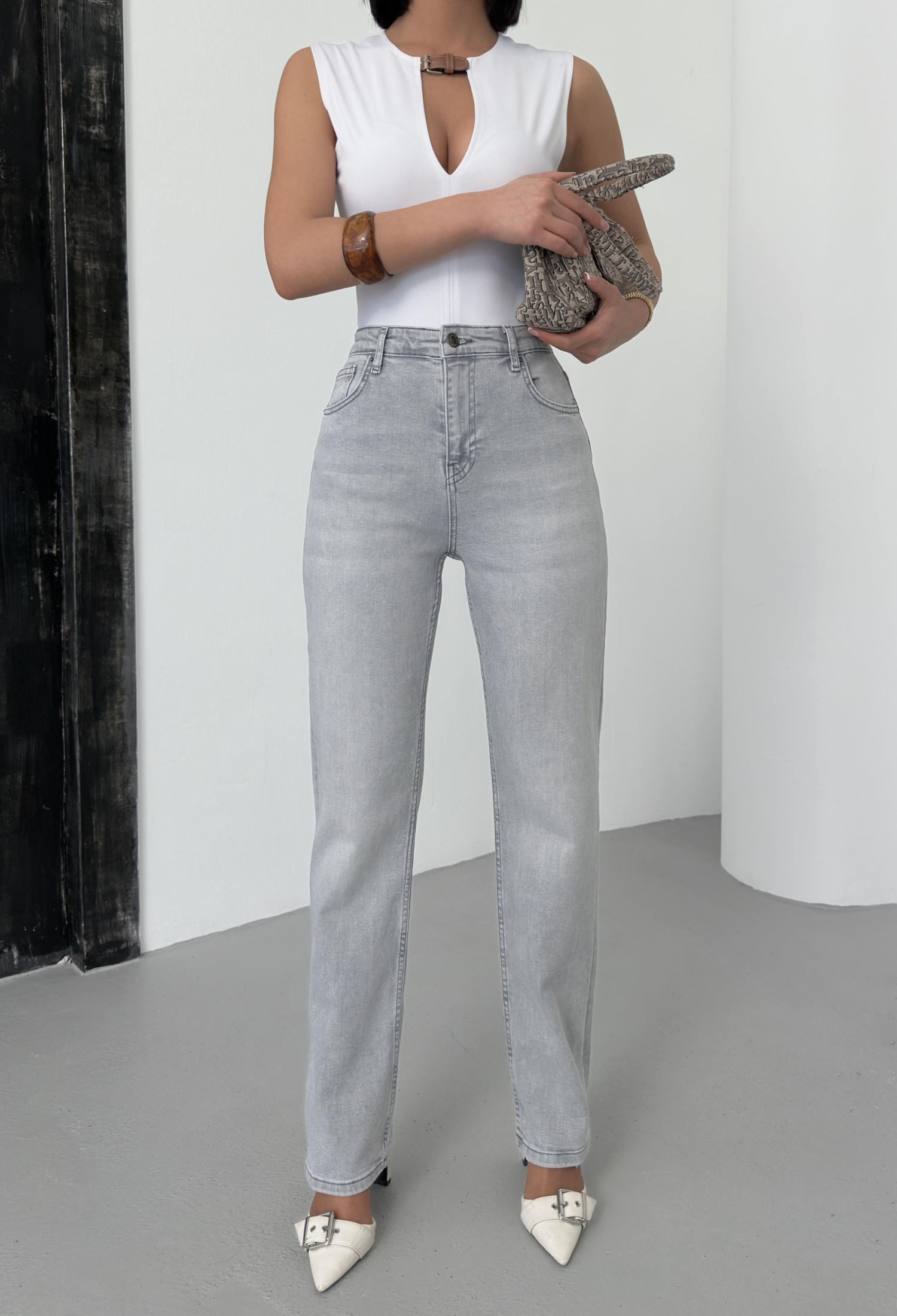 High Waist Pipe Cut Light Gray Jeans - Brand: LACARINO - Women & Kids, Baby Clothes Wholesale - TheBS Women