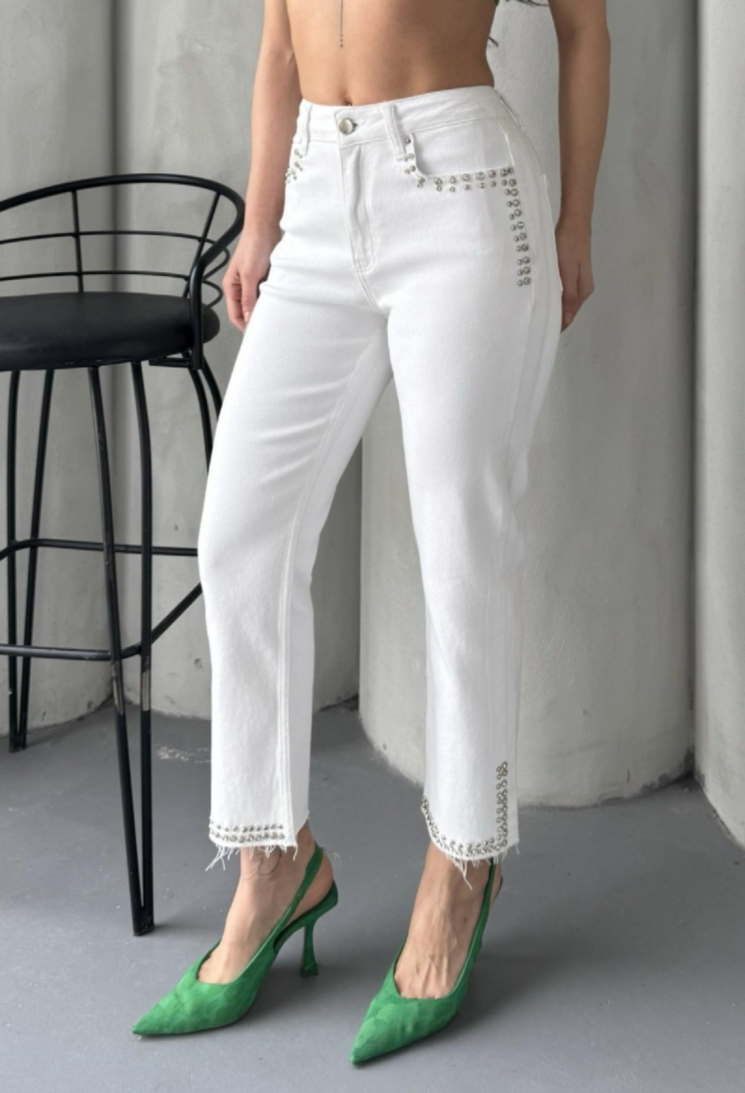 Mom Fit Jeans With Stones - Brand: XLove - Women & Kids, Baby Clothes Wholesale - TheBS Women