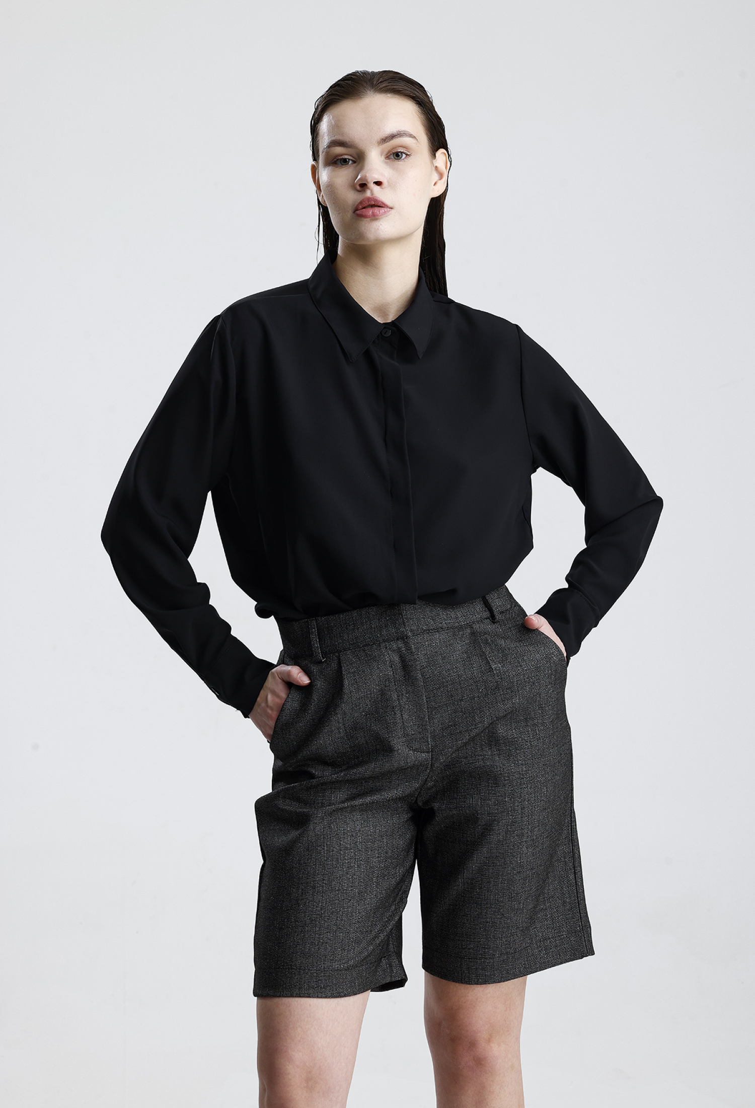 Black Bermuda Shorts High Waist With Buttoned Closure - Brand: SENSE - Women & Kids, Baby Clothes Wholesale - TheBS Women