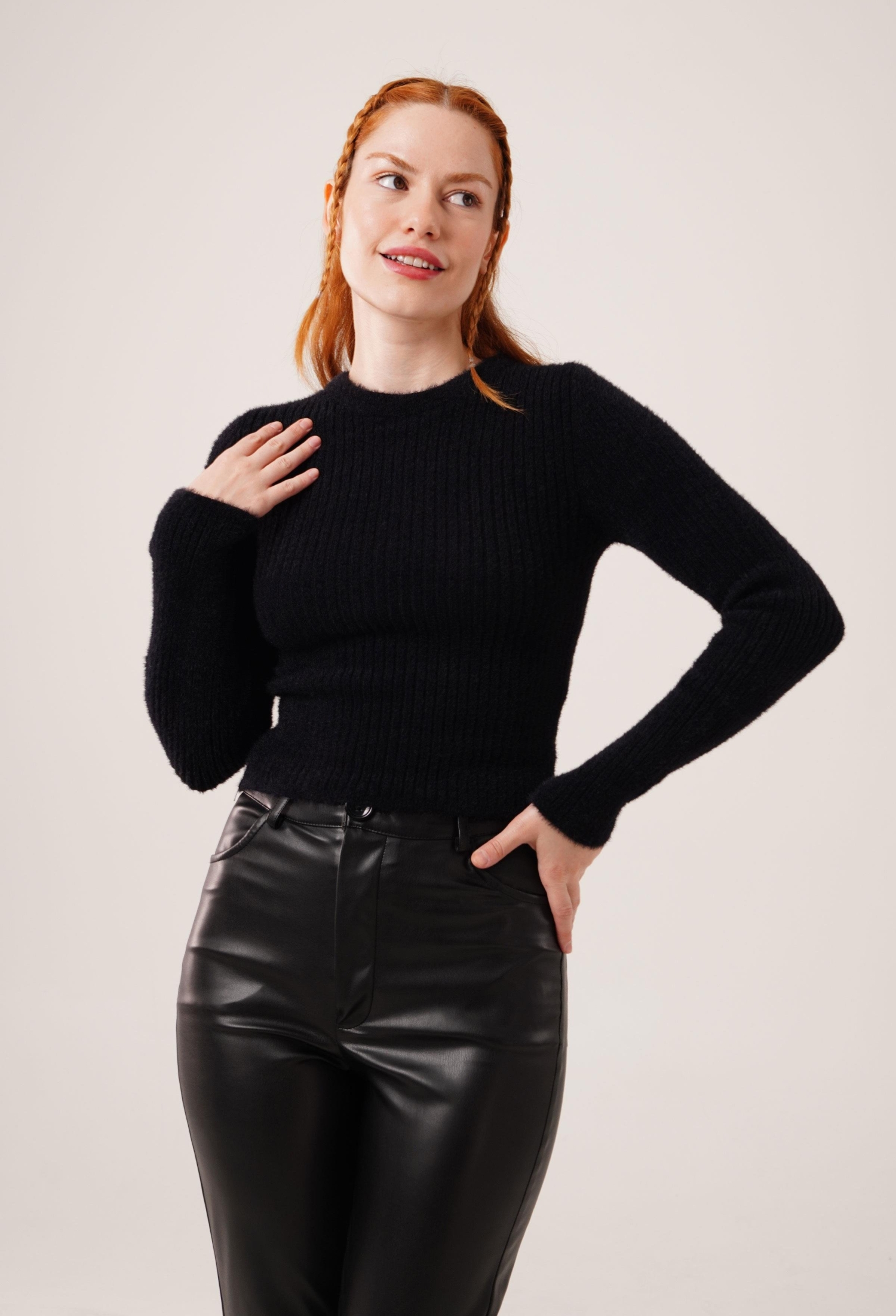 Sweater Slim Fit Crew Neck Long Sleeve - Brand: Lustrin - Women & Kids, Baby Clothes Wholesale - TheBS Women