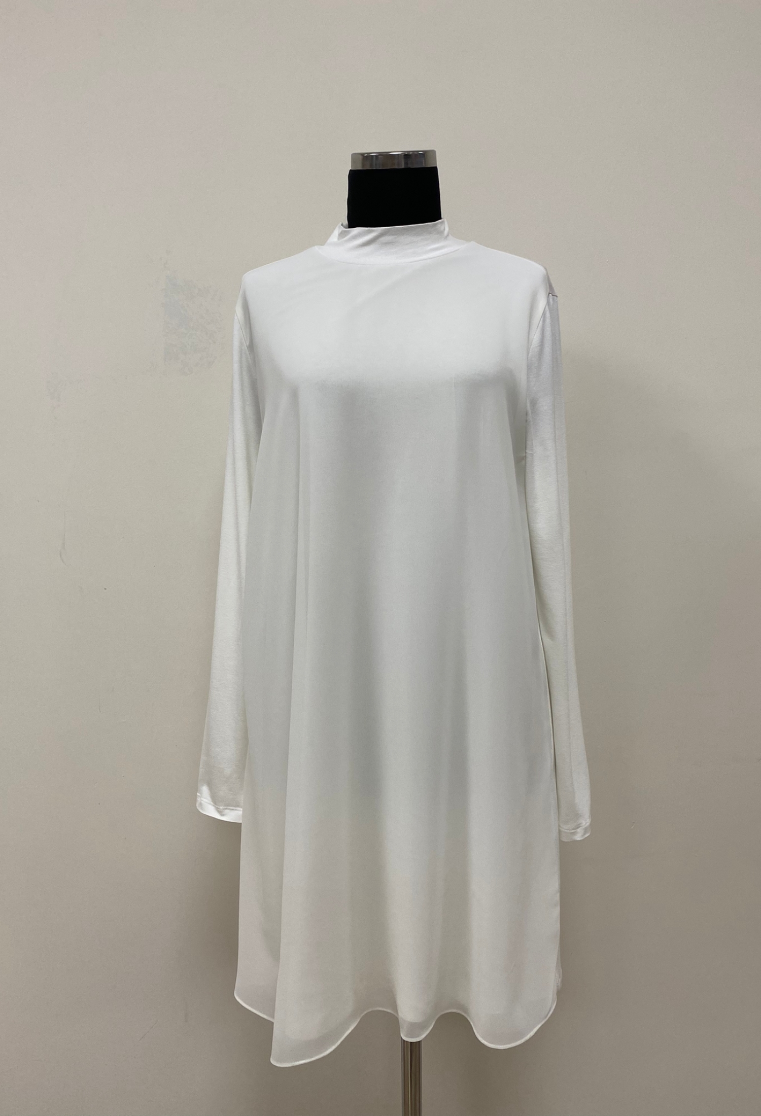 White Modest Casual Elegant Tunic - Brand: Puane - Women & Kids, Baby Clothes Wholesale - TheBS Women