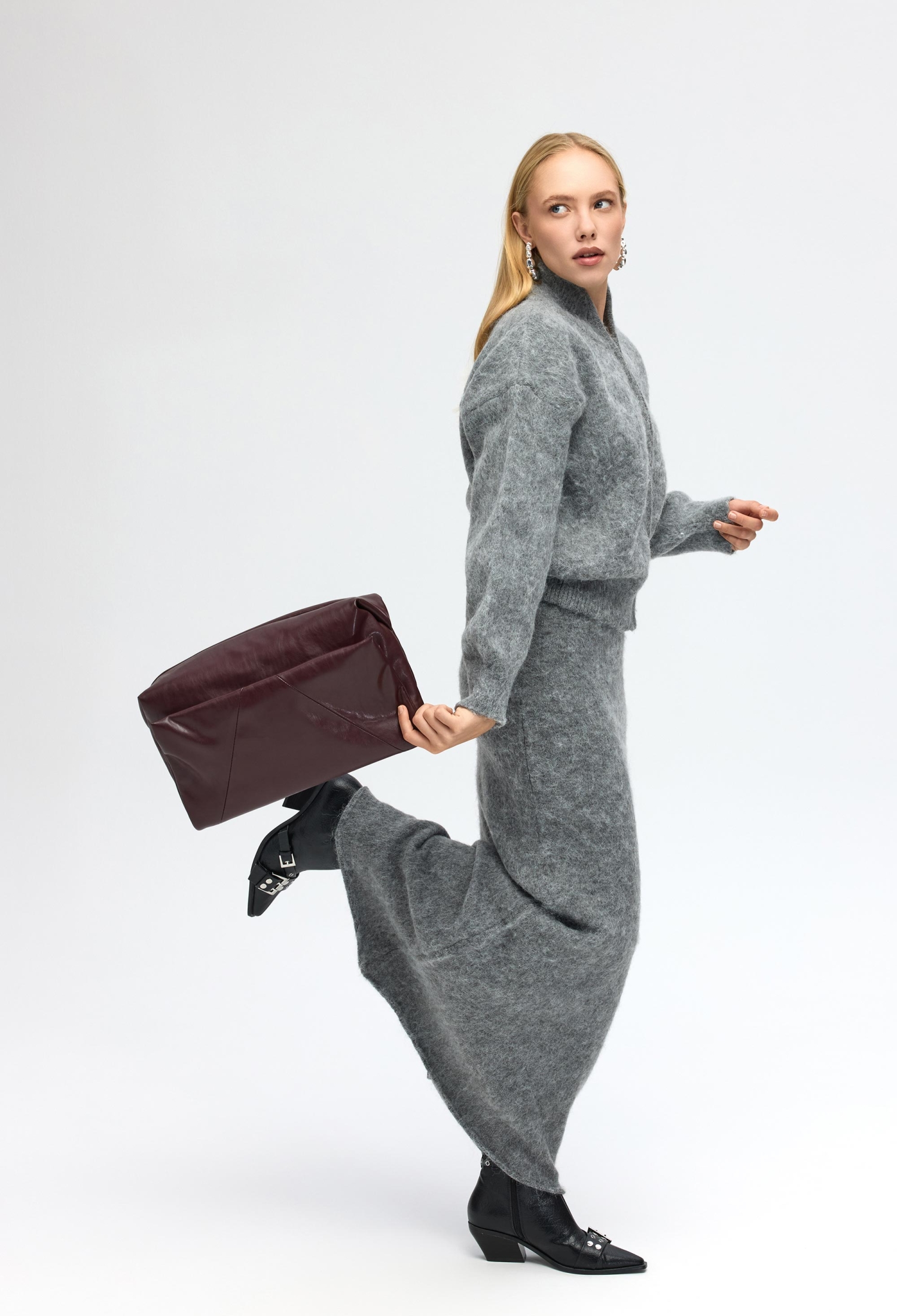 Bodycon Maxi Skirt With Mid Waist - Casual Elegant Style - Brand: Mai Collection - Women & Kids, Baby Clothes Wholesale - TheBS Women