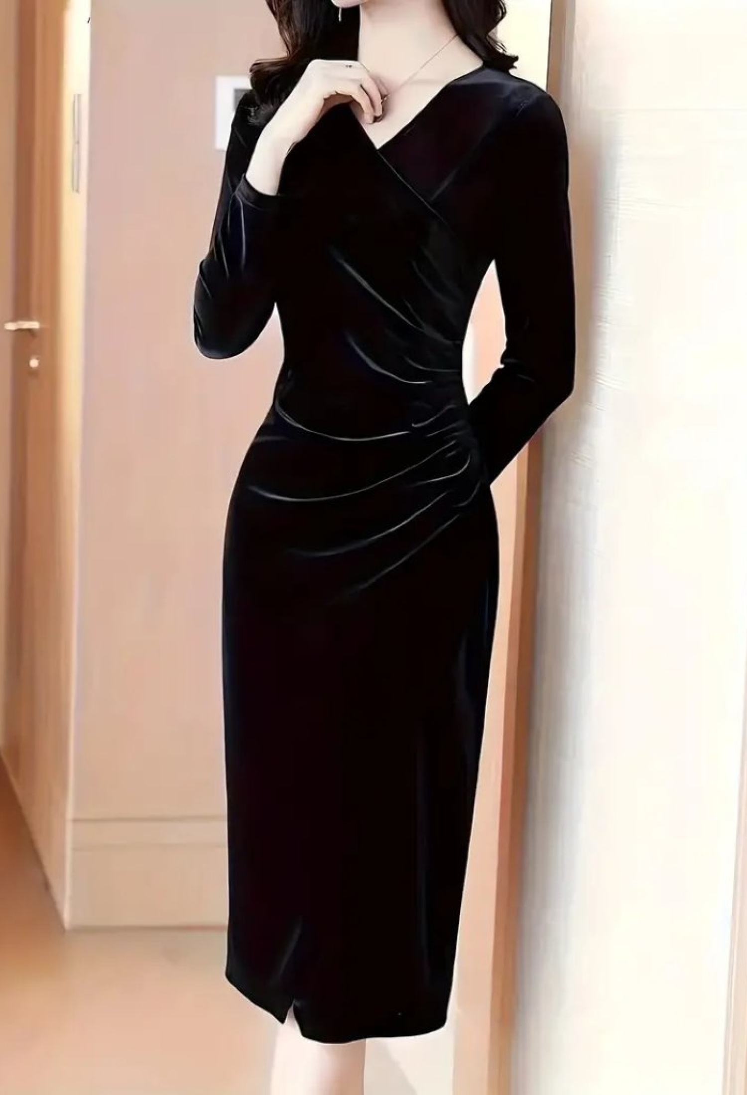 ElegantSheath Dress With V-Neck And Long Sleeves - Brand: Janes - Women & Kids, Baby Clothes Wholesale - TheBS Women