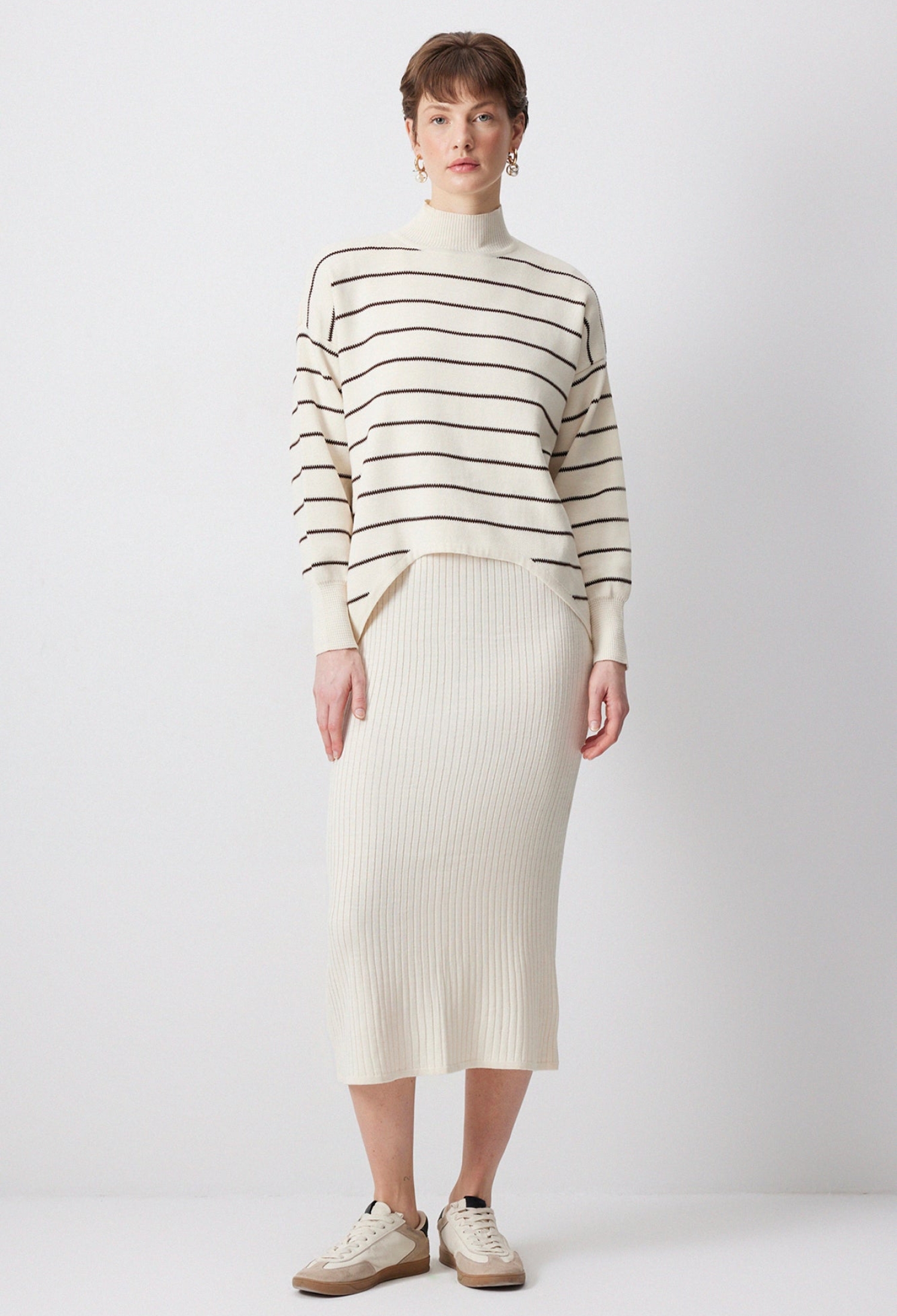 Beige Elegant Oversized Fit Pull On Set - Brand: Touche Prive - Women & Kids, Baby Clothes Wholesale - TheBS Women