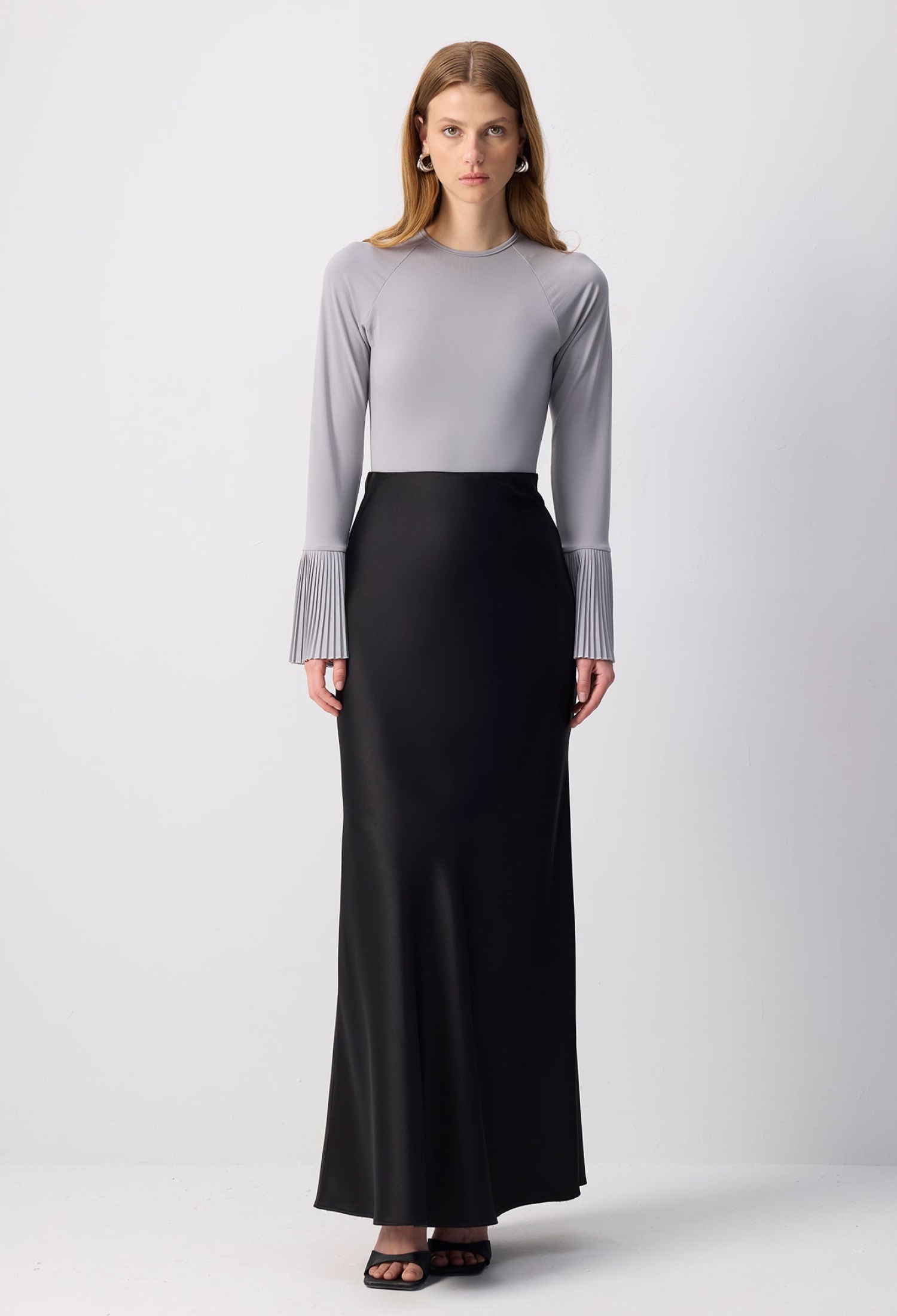 ElegantBlouse With Bell Sleeves - Brand: Touche Prive - Women & Kids, Baby Clothes Wholesale - TheBS Women