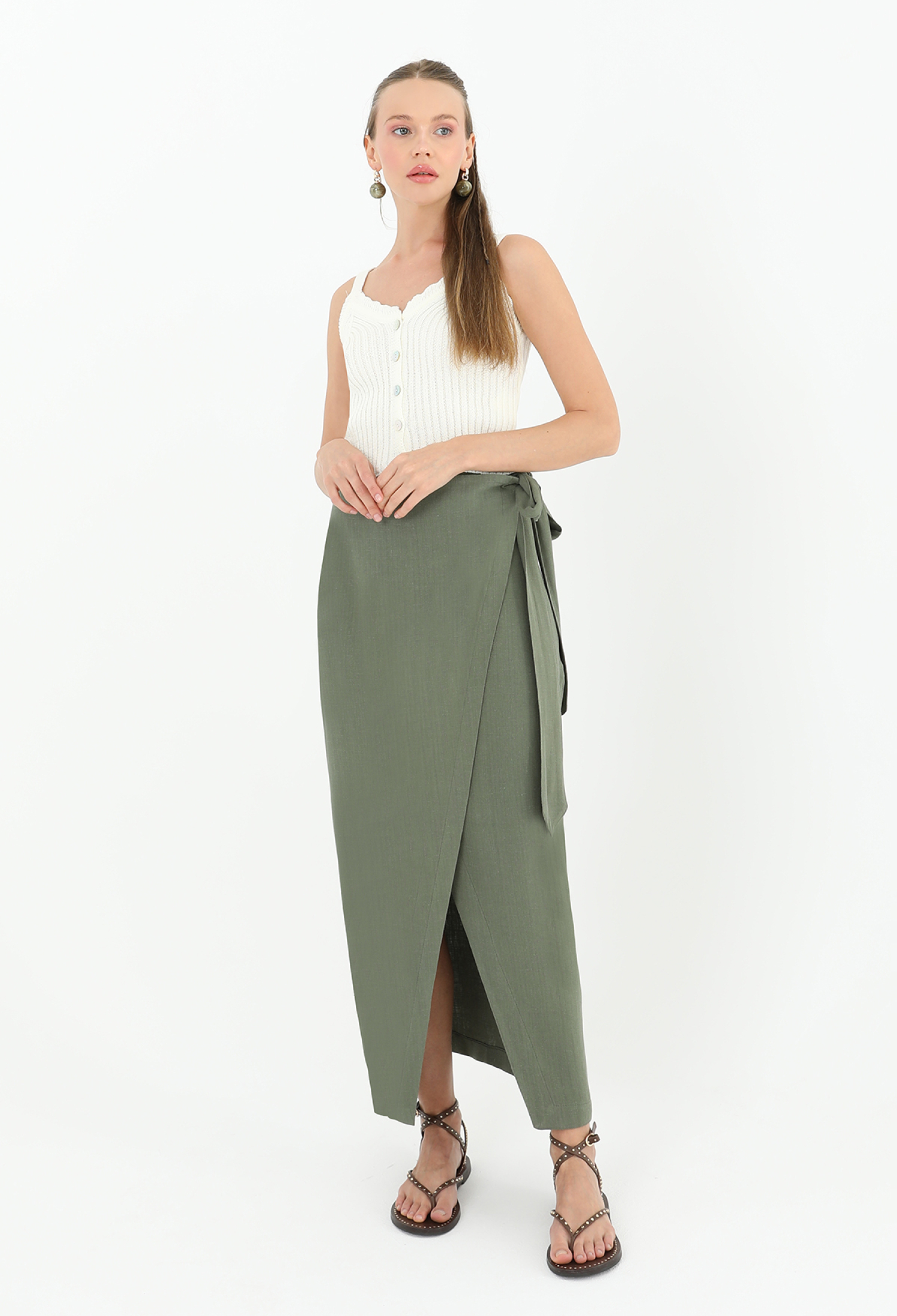 White Slim Fit V-Neck Crop Blouse With Cap Sleeves - Brand: SOUL - Women & Kids, Baby Clothes Wholesale - TheBS Women