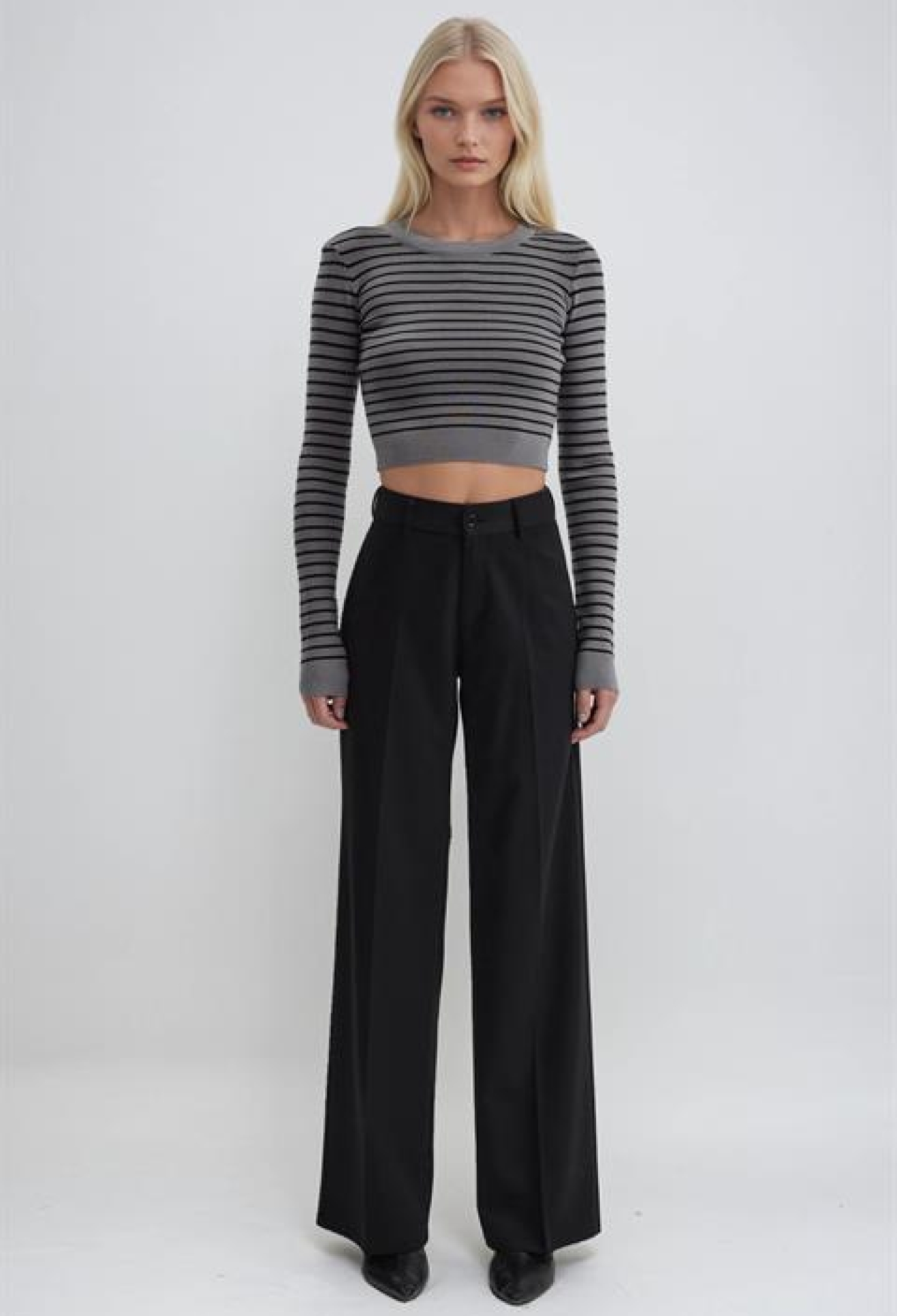 Casual Striped Slim Fit Crop Sweater - Brand: Sobe Istanbul - Women & Kids, Baby Clothes Wholesale - TheBS Women