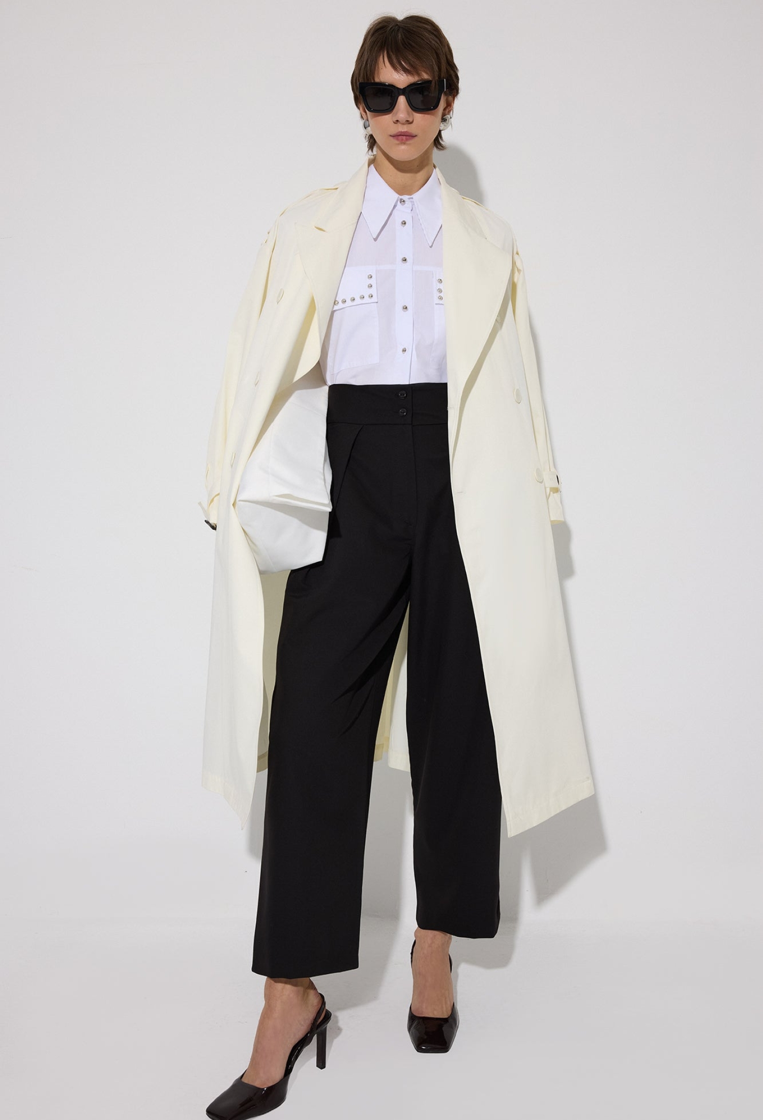 Black Palazzo Pants With High Waist And Buttoned Closure - Brand: Touche Prive - Women & Kids, Baby Clothes Wholesale - TheBS Women