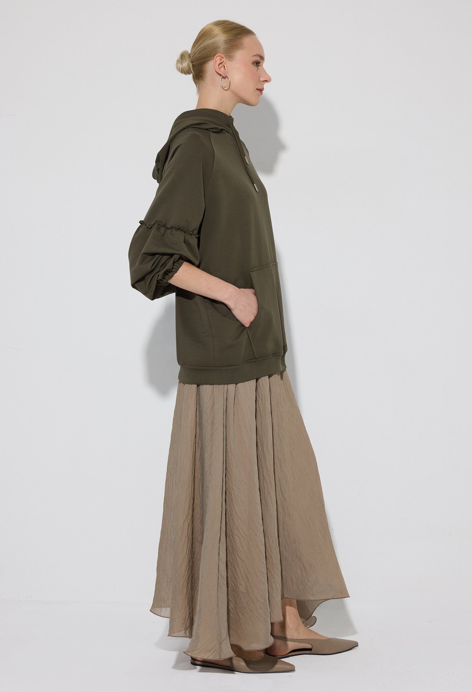 Green Oversized Hoodie Sweatshirt With Ruffle Sleeves - Brand: Touche Prive - Women & Kids, Baby Clothes Wholesale - TheBS Women