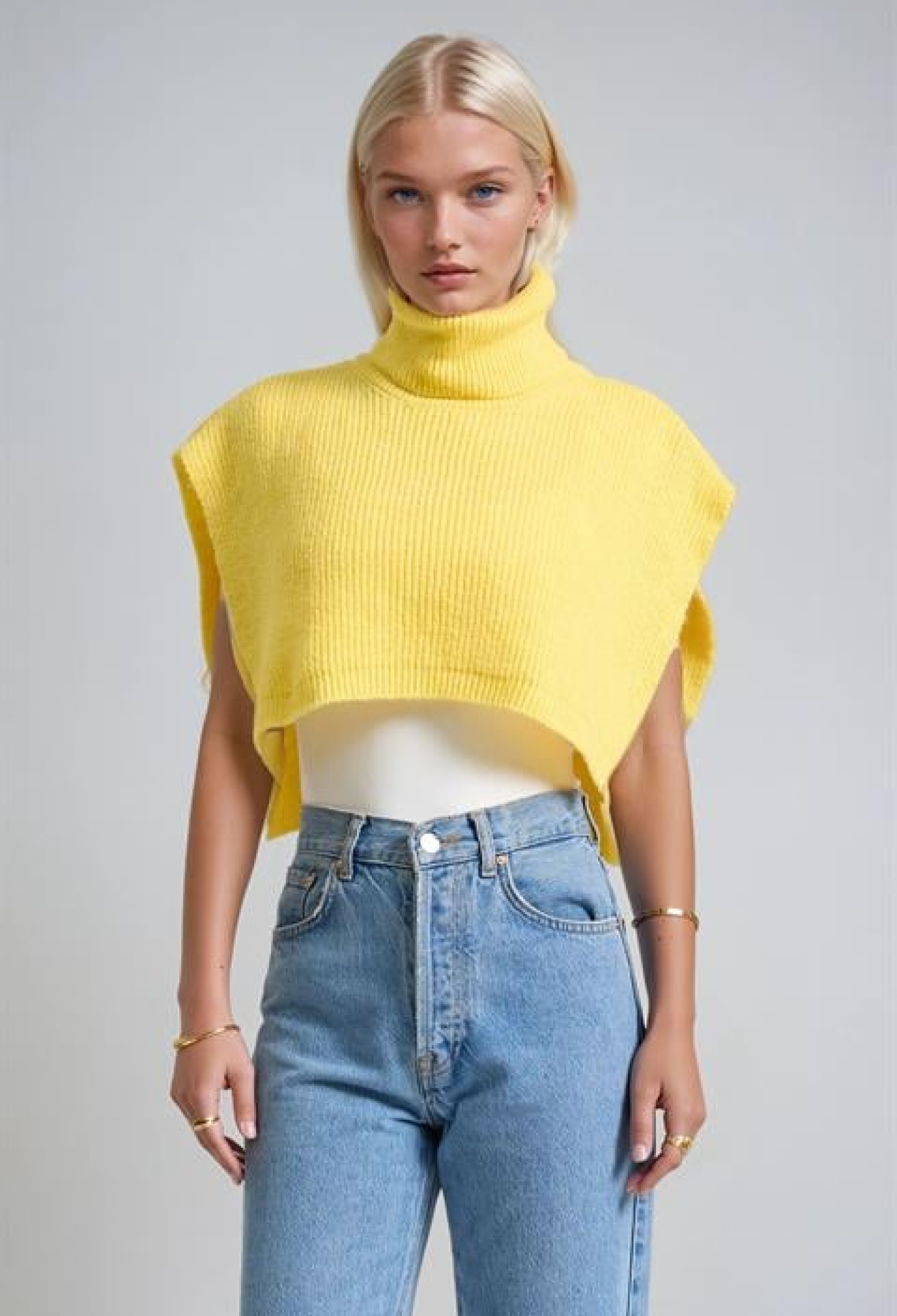 Sleeveless Turtle Neck Crop Sweater - Brand: Sobe Istanbul - Women & Kids, Baby Clothes Wholesale - TheBS Women
