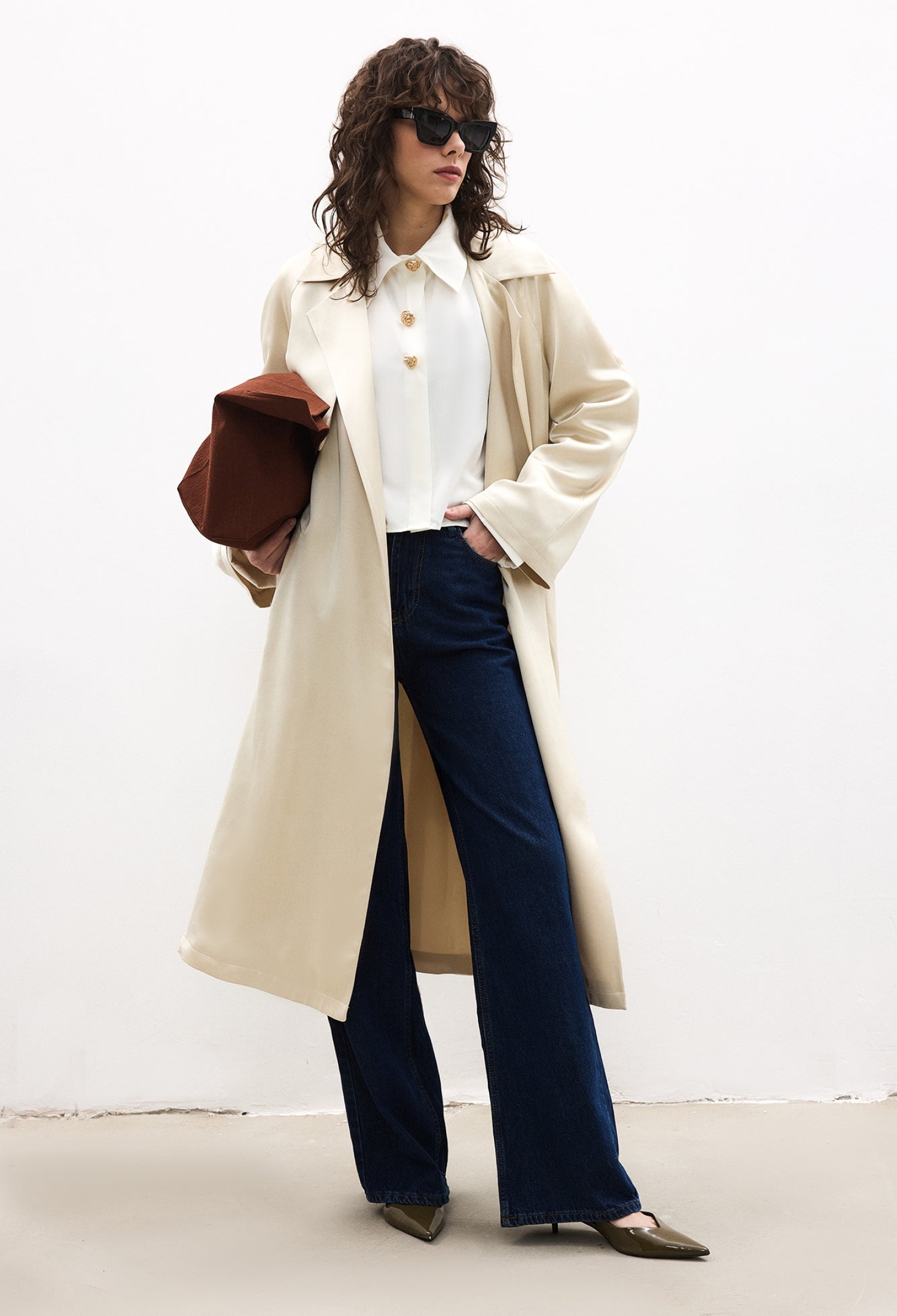 White Elegant Buttoned Polo Neck Shirt - Brand: Touche Prive - Women & Kids, Baby Clothes Wholesale - TheBS Women