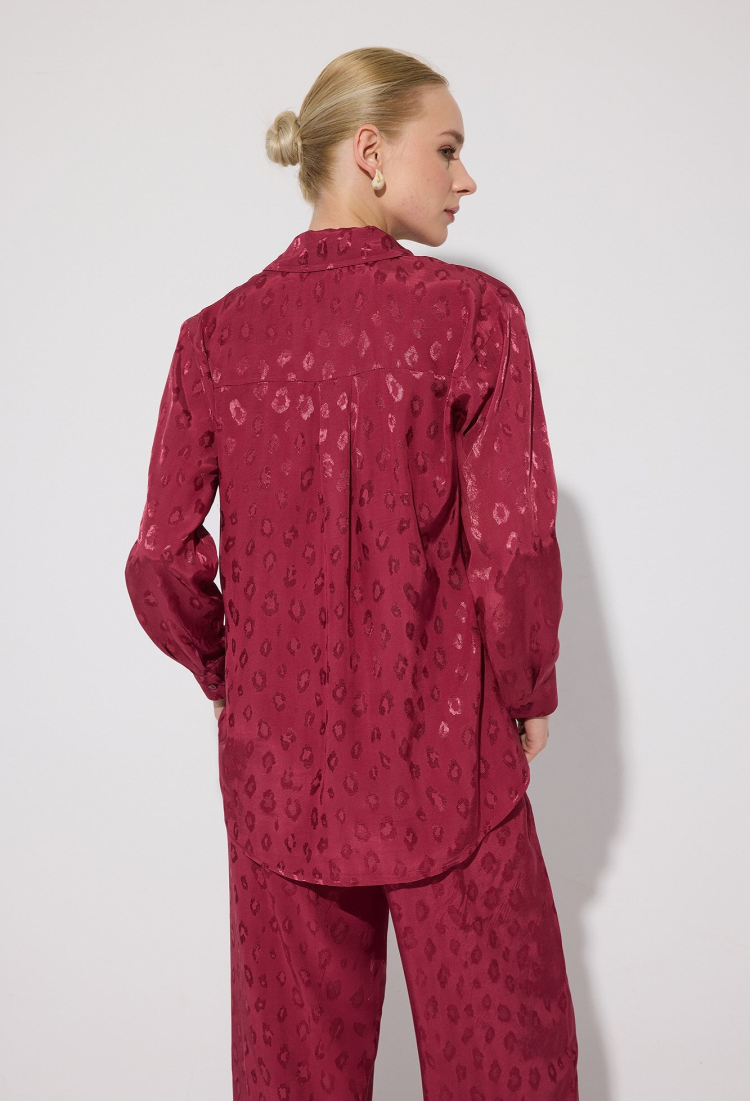 Claret Red Shirt With Animal Print And Polo Neck - Brand: Touche Prive - Women & Kids, Baby Clothes Wholesale - TheBS Women