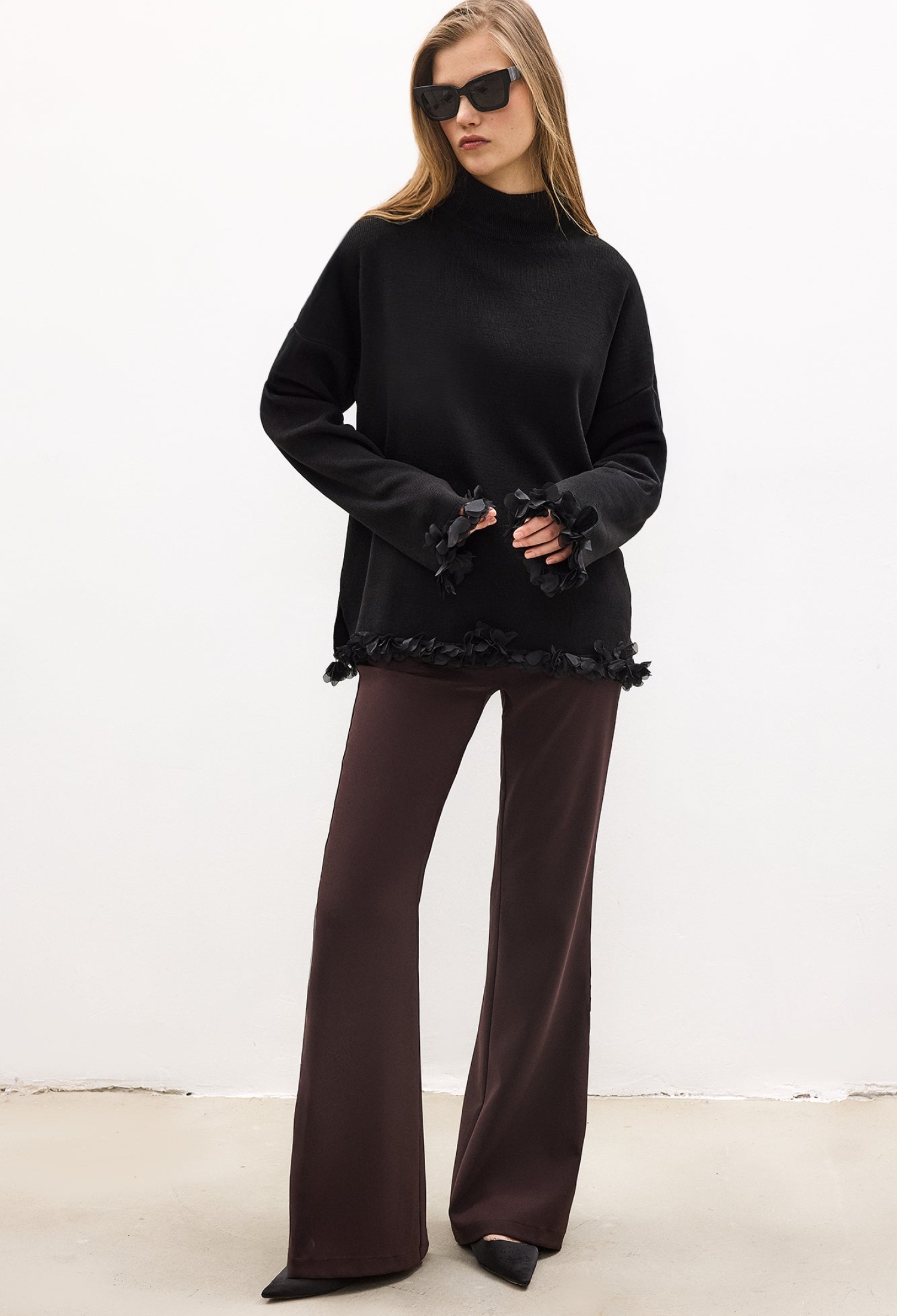 Sweater With Elegant Oversized Fit - Brand: Touche Prive - Women & Kids, Baby Clothes Wholesale - TheBS Women