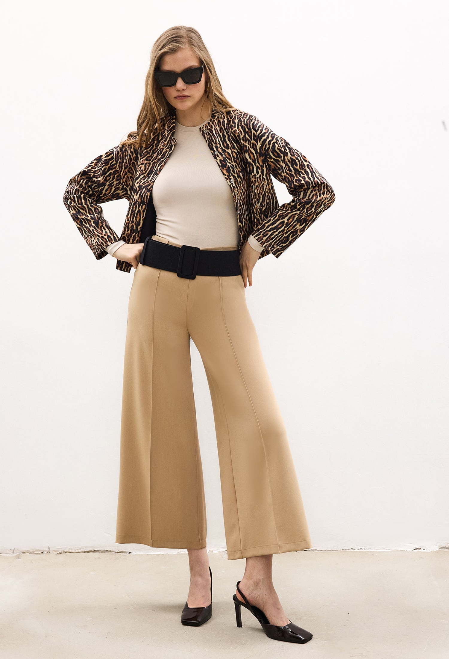 Beige Blouse With Round Neck And Long Sleeves - Brand: Touche Prive - Women & Kids, Baby Clothes Wholesale - TheBS Women