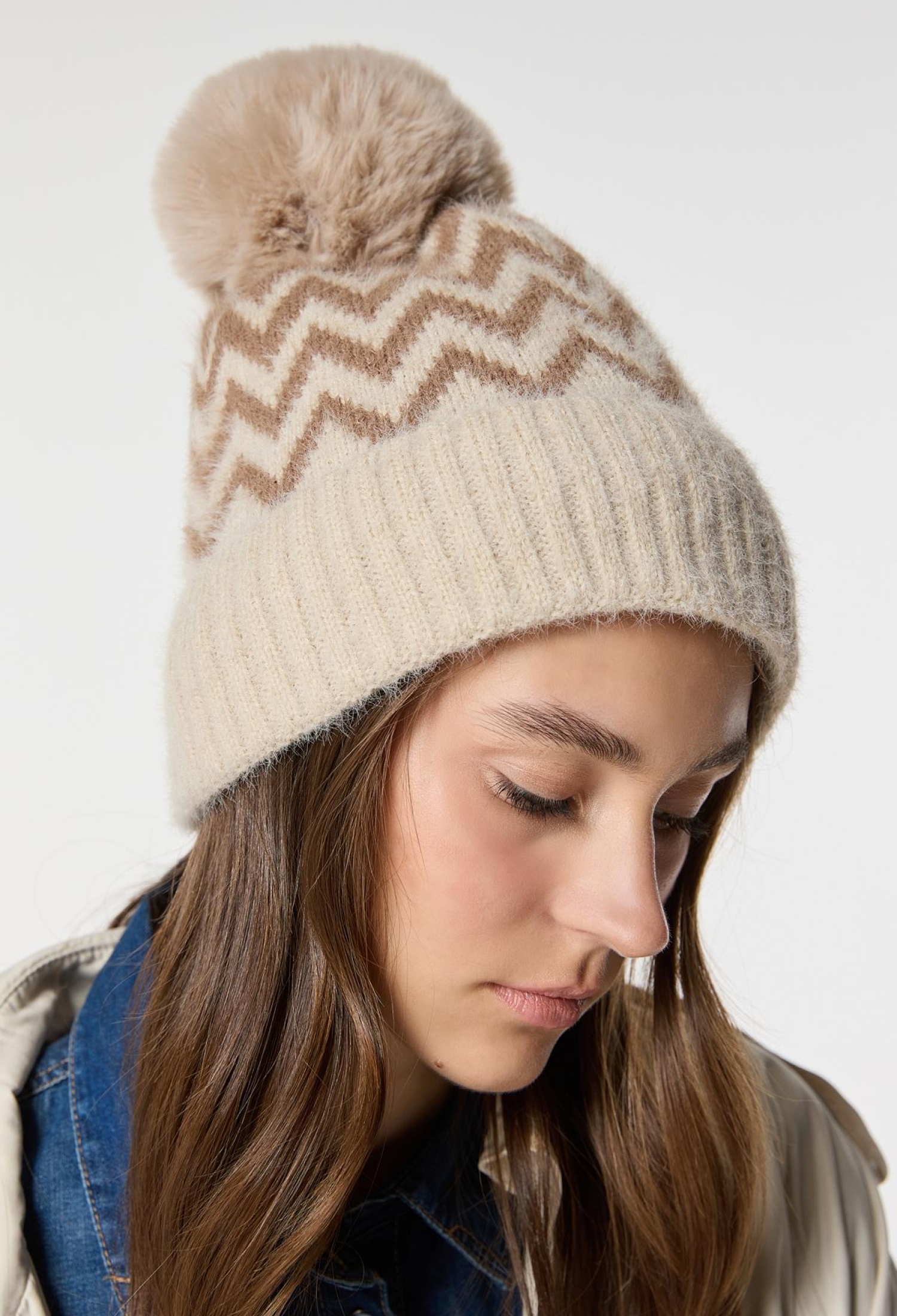 Knitted Knitted Beret With Zigzag Pattern And Fleece Inside - Brand: Axesoire - Women & Kids, Baby Clothes Wholesale - TheBS Women