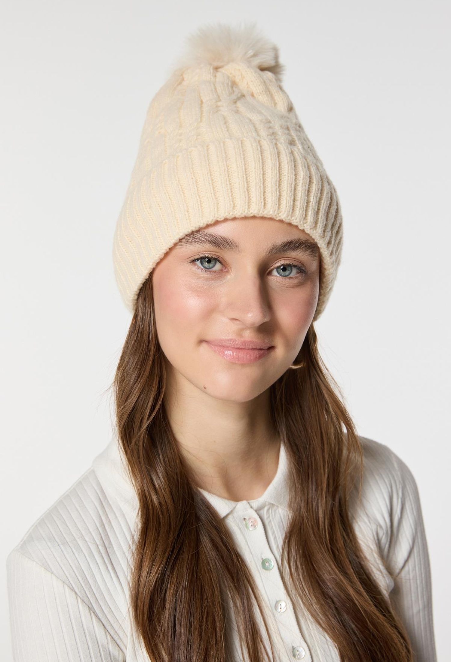 Pompom Beret - Brand: Axesoire - Women & Kids, Baby Clothes Wholesale - TheBS Women