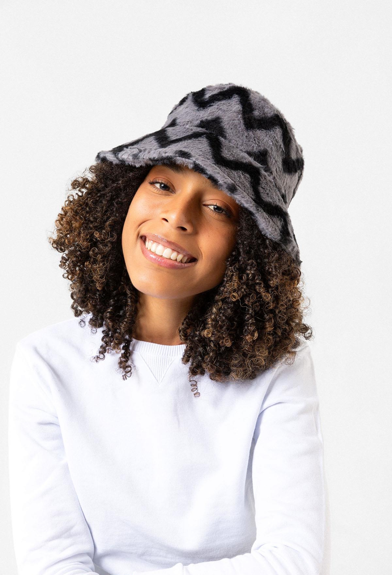 Zigzag Patterned Plush Bucket Hat With Polar Fleece - Gray - Brand: Axesoire - Women & Kids, Baby Clothes Wholesale - TheBS Women