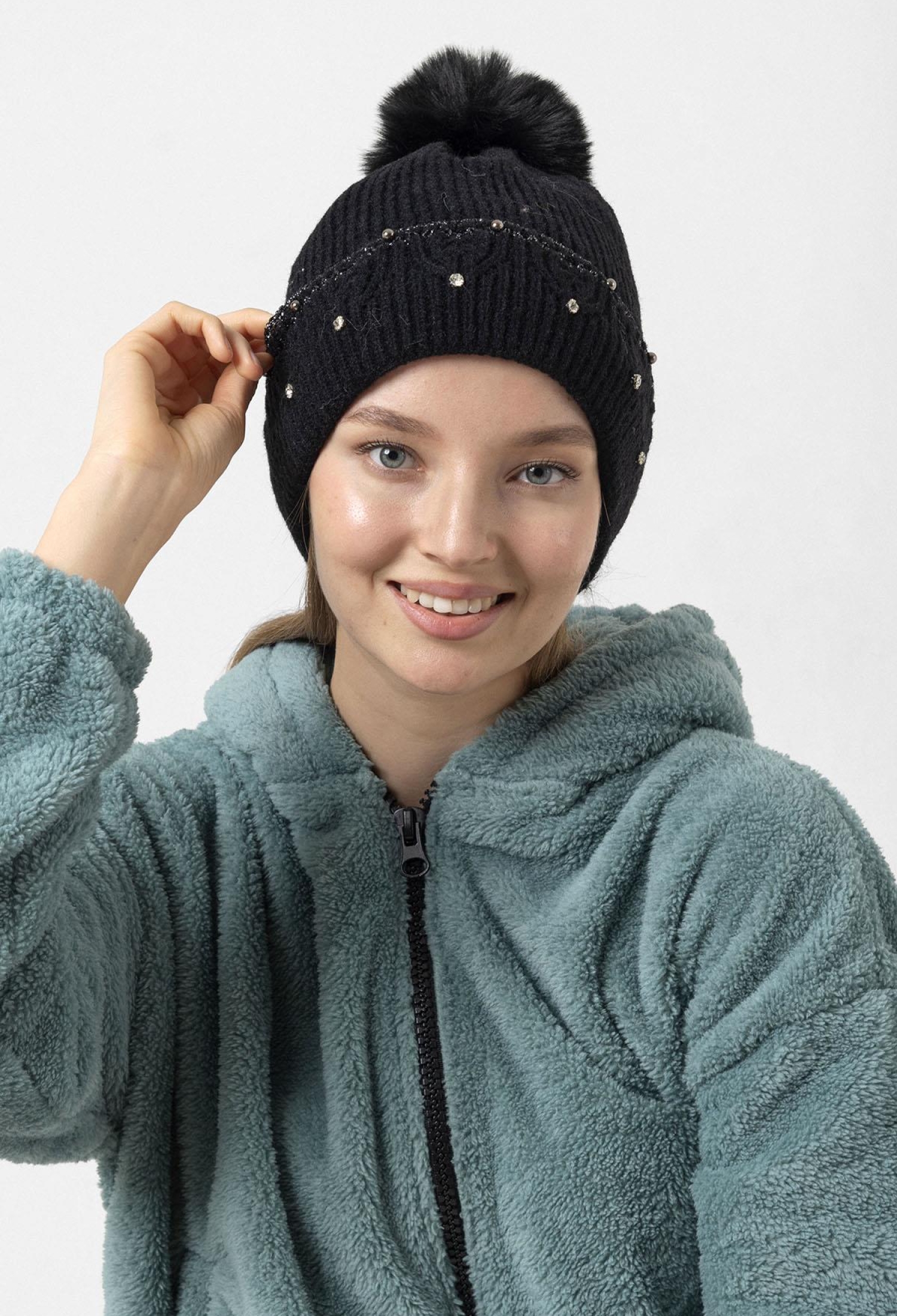 Pearl Stone Detailed Pompom Beret - Brand: Axesoire - Women & Kids, Baby Clothes Wholesale - TheBS Women