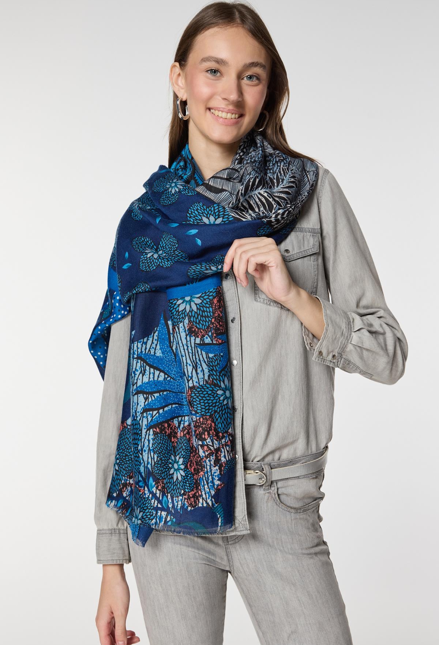 Flower Patterned Saks Shawl - Brand: Axesoire - Women & Kids, Baby Clothes Wholesale - TheBS Women