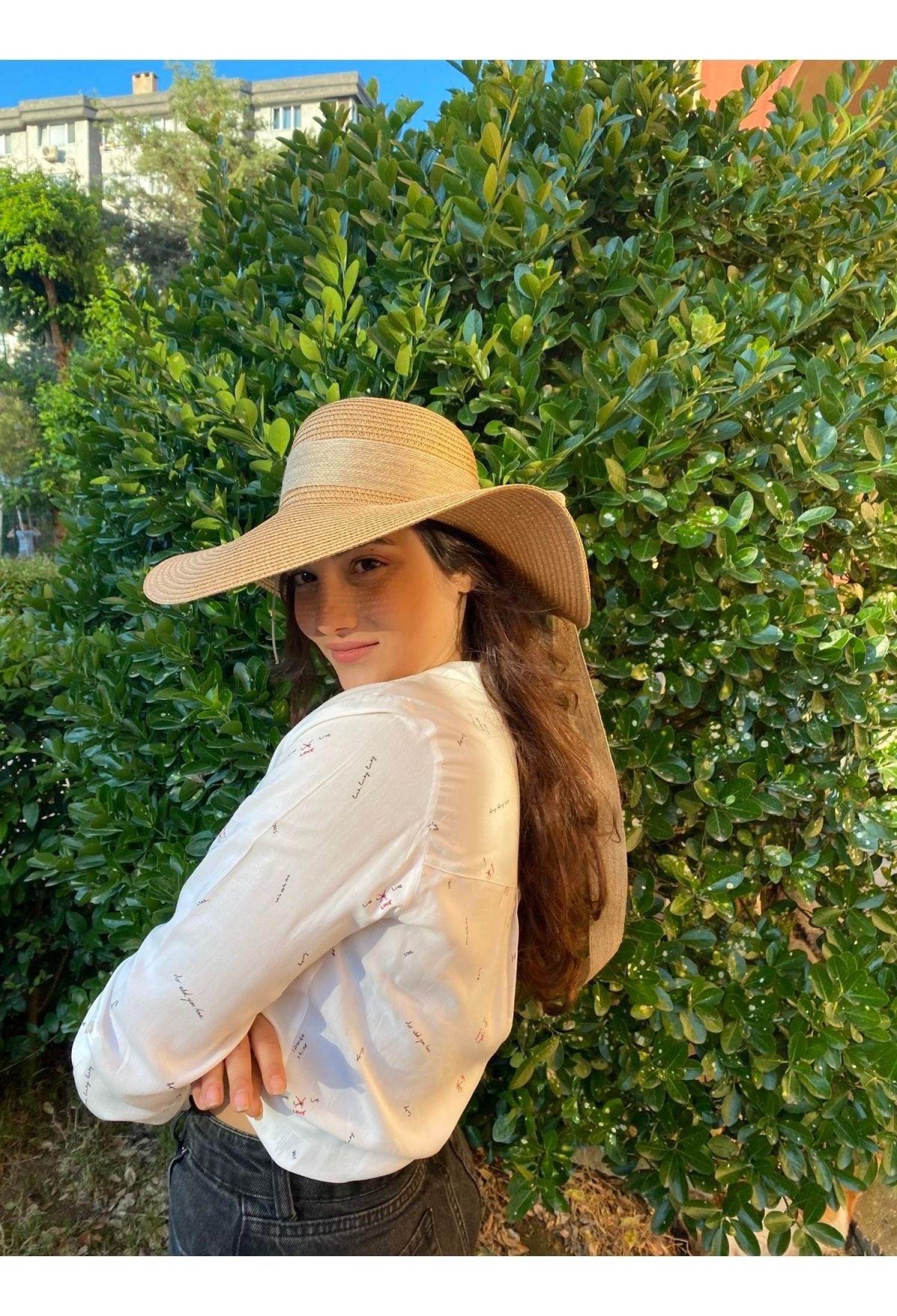 Wide Straw Hat With Jute Rope Bow - Brand: Axesoire - Women & Kids, Baby Clothes Wholesale - TheBS Women