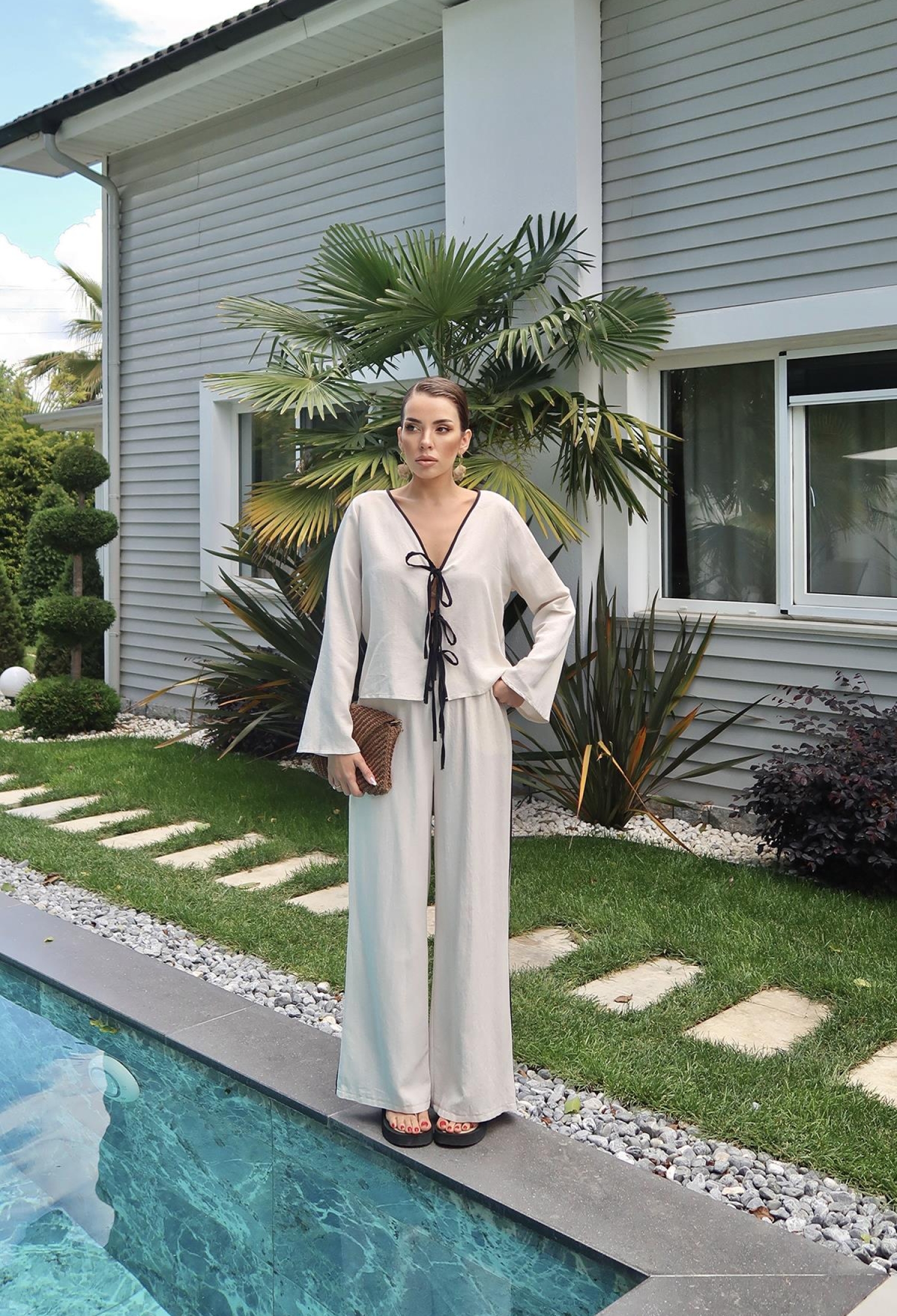 Linen Set With Bow - Stone - Brand: Elisa - Women & Kids, Baby Clothes Wholesale - TheBS Women