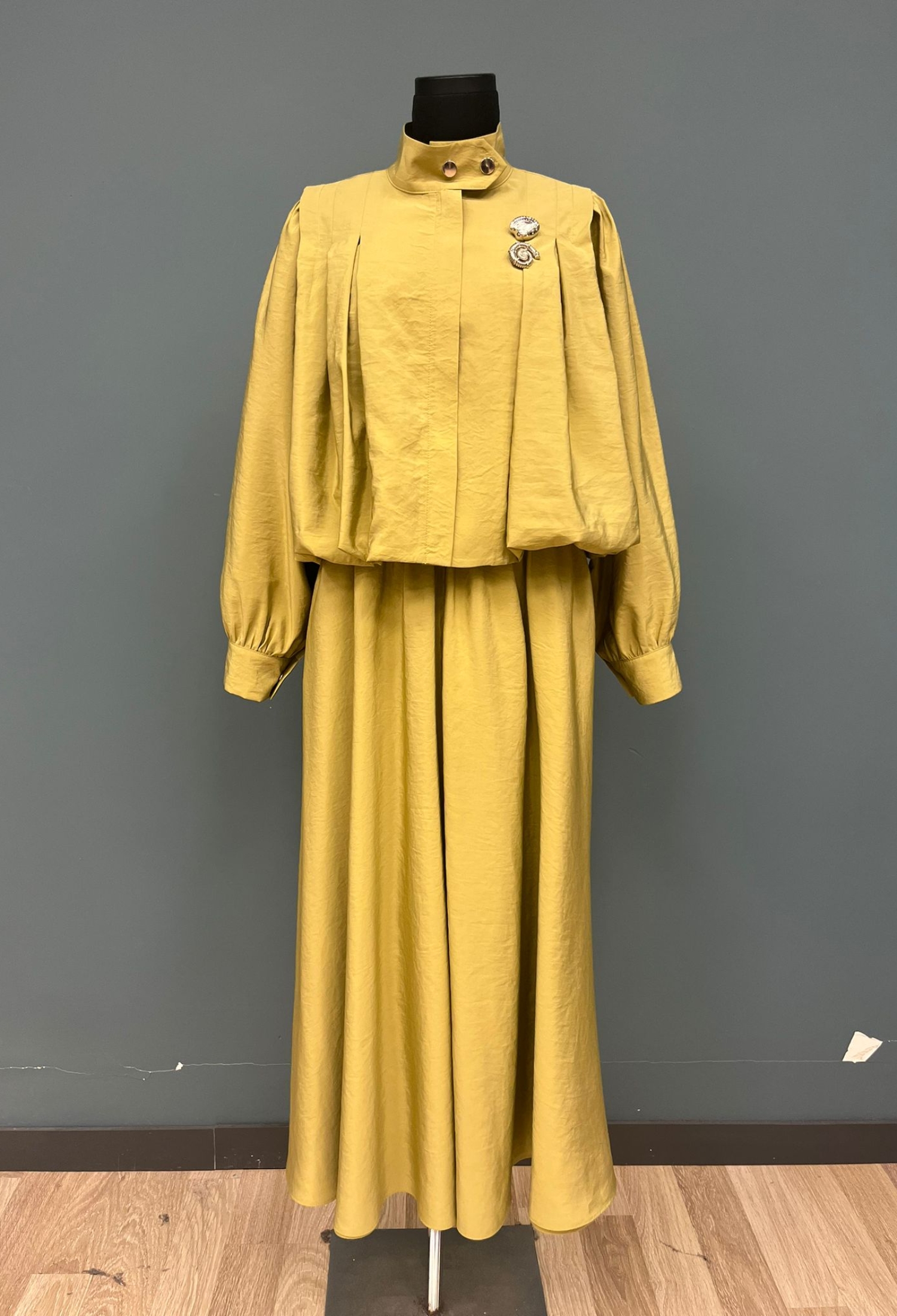 Yellow Elegant Vintage Set - Brand: Puane - Women & Kids, Baby Clothes Wholesale - TheBS Women