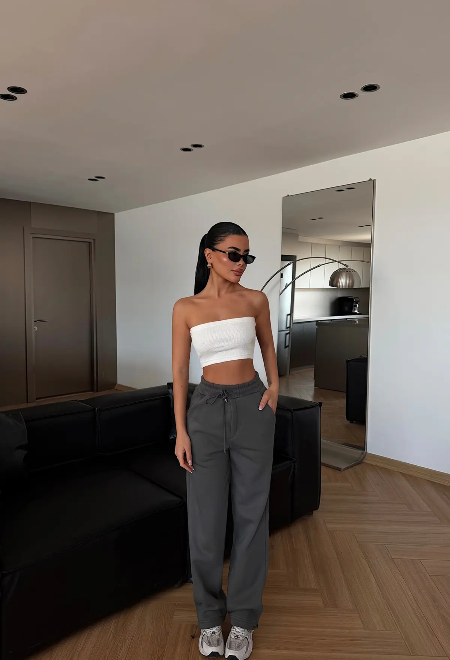 Grey Sweatpants Jogger With Drawstring Closure - Brand: EYYO ATELIER - Women & Kids, Baby Clothes Wholesale - TheBS Women