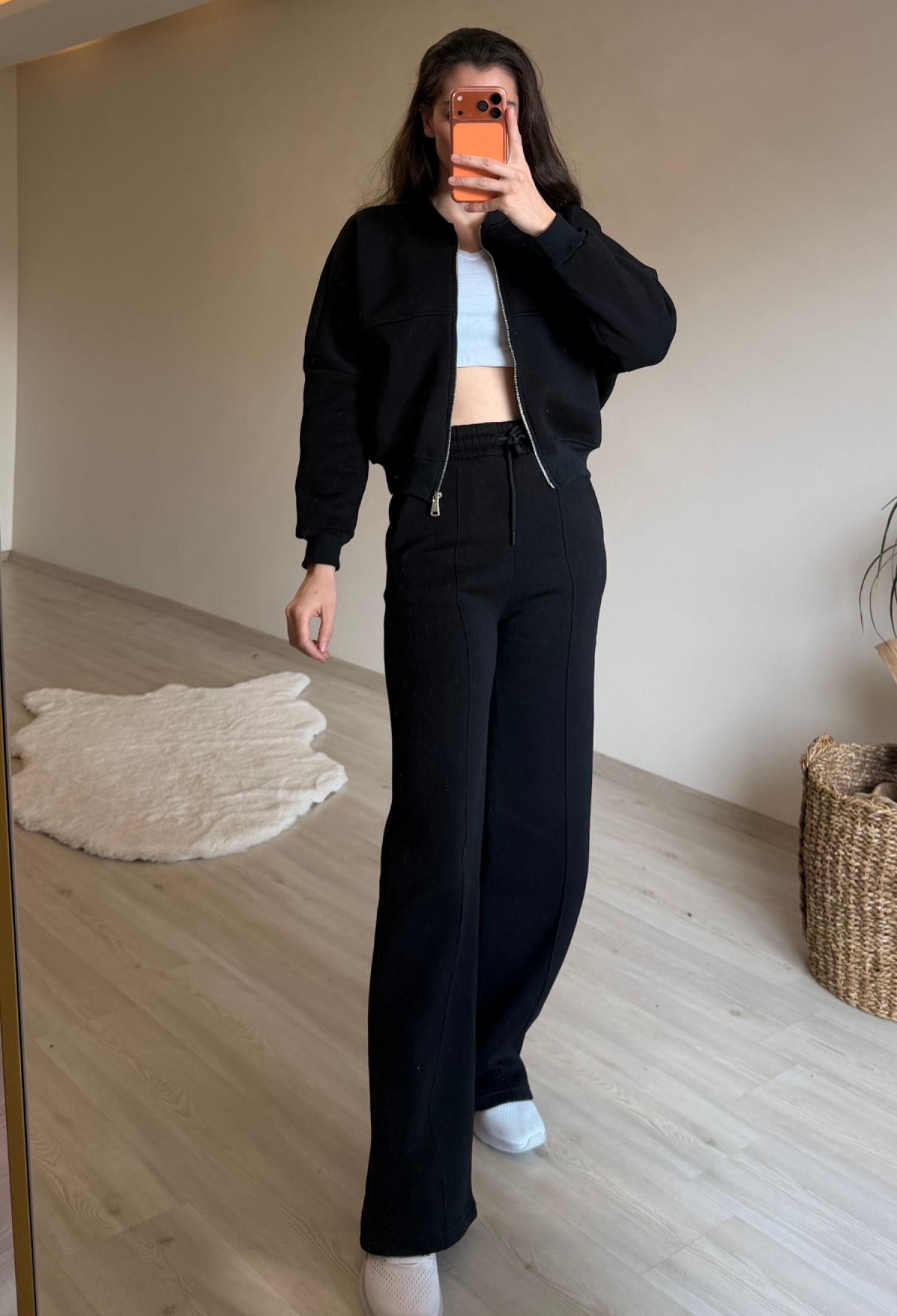 Tracksuit With Zip Up Jogger And Wide Leg - Brand: Mode Roy - Women & Kids, Baby Clothes Wholesale - TheBS Women