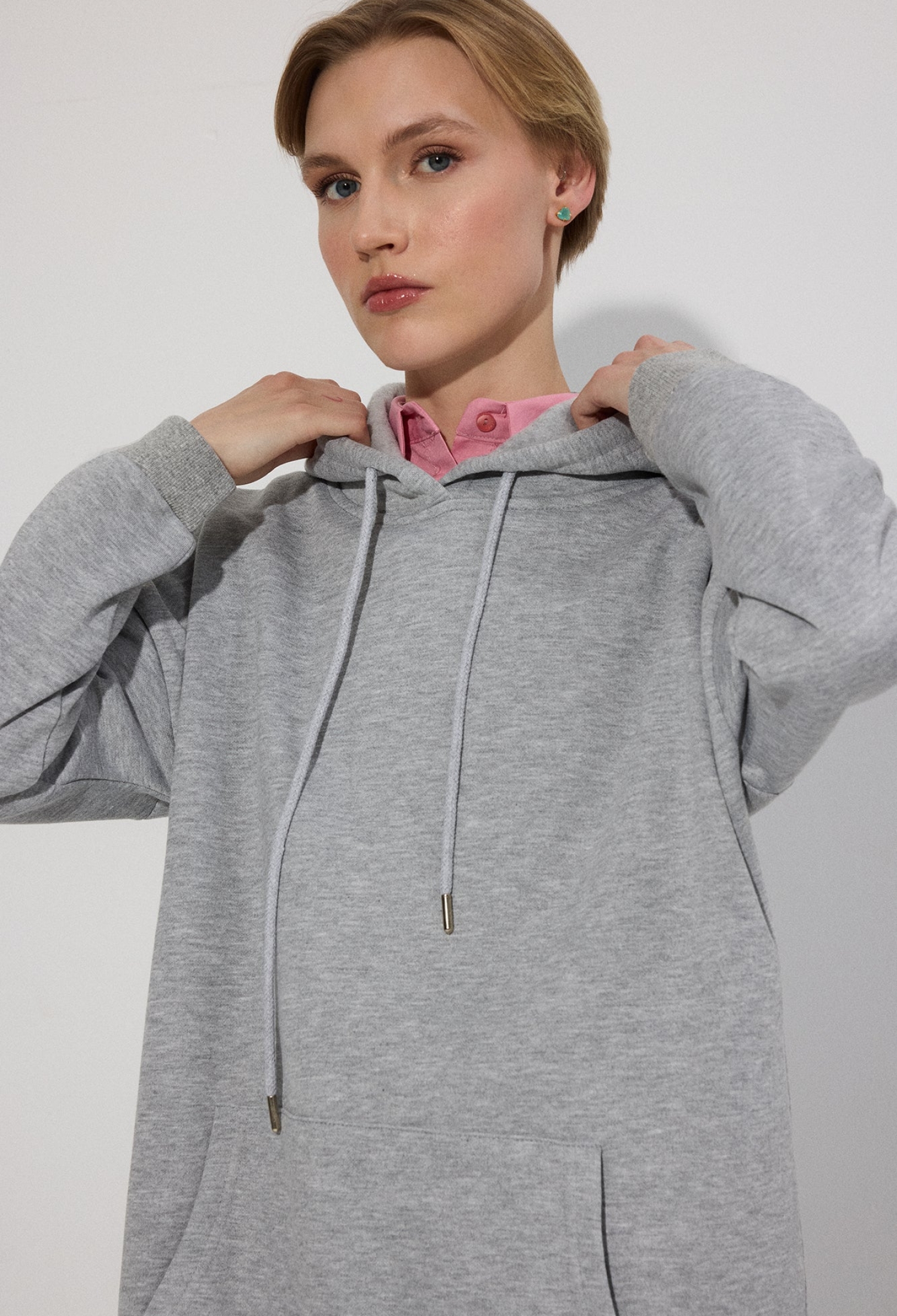 Oversized Sport Tracksuit With Kangaroo Pocket - Brand: Touche Prive - Women & Kids, Baby Clothes Wholesale - TheBS Women