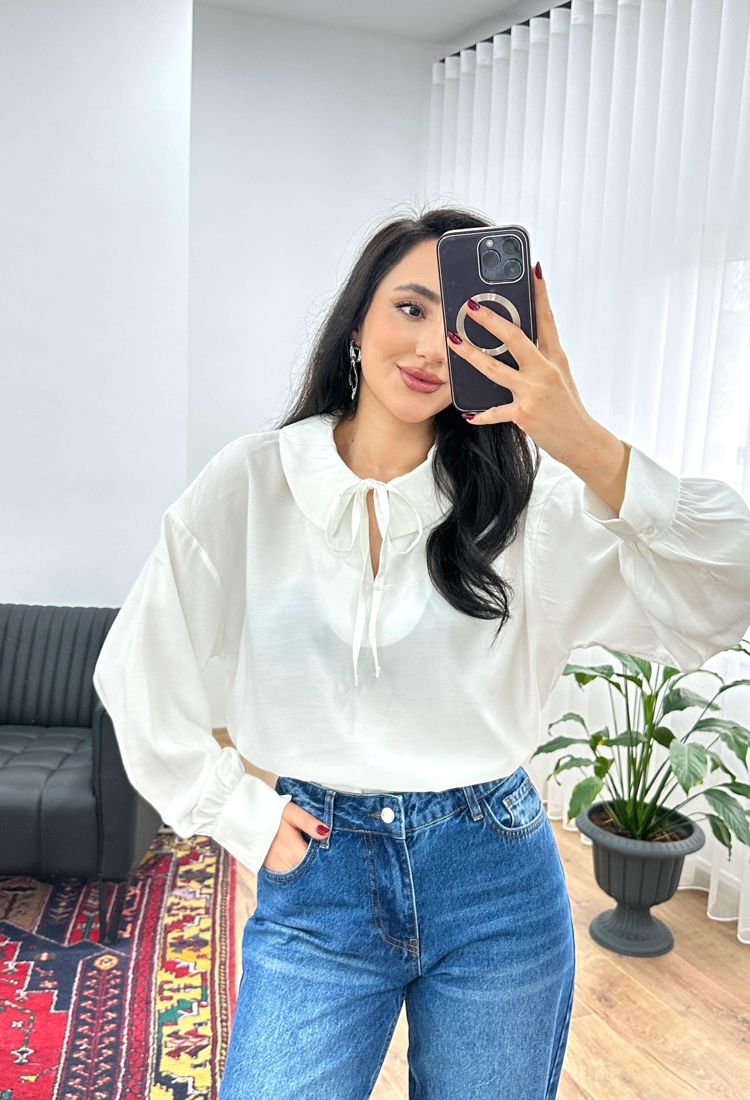 Blouse With Long Straight Sleeves - Brand: Lustrin - Women & Kids, Baby Clothes Wholesale - TheBS Women