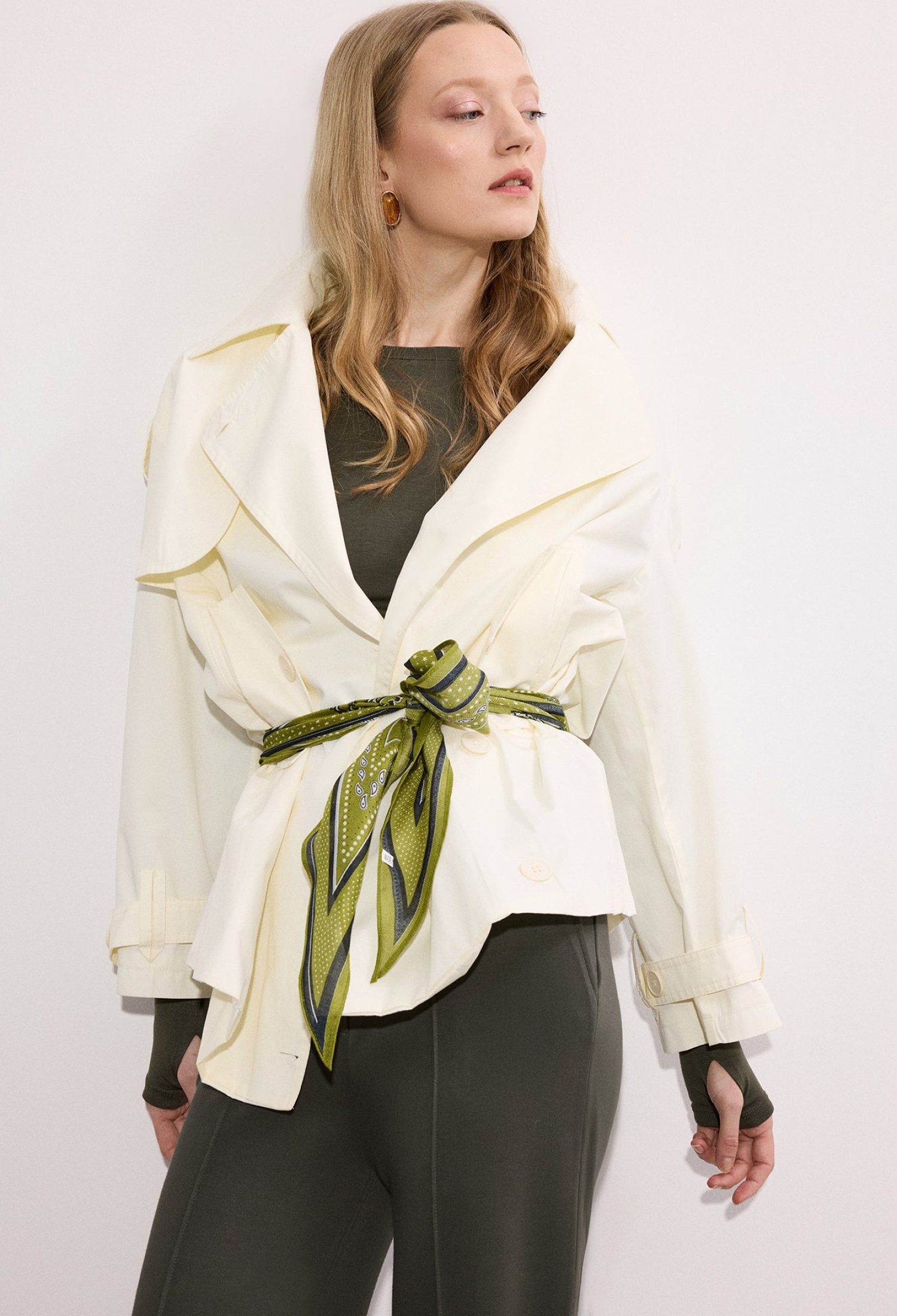 Green Blouse With Slim Fit And Extra Long Sleeves - Brand: Touche Prive - Women & Kids, Baby Clothes Wholesale - TheBS Women