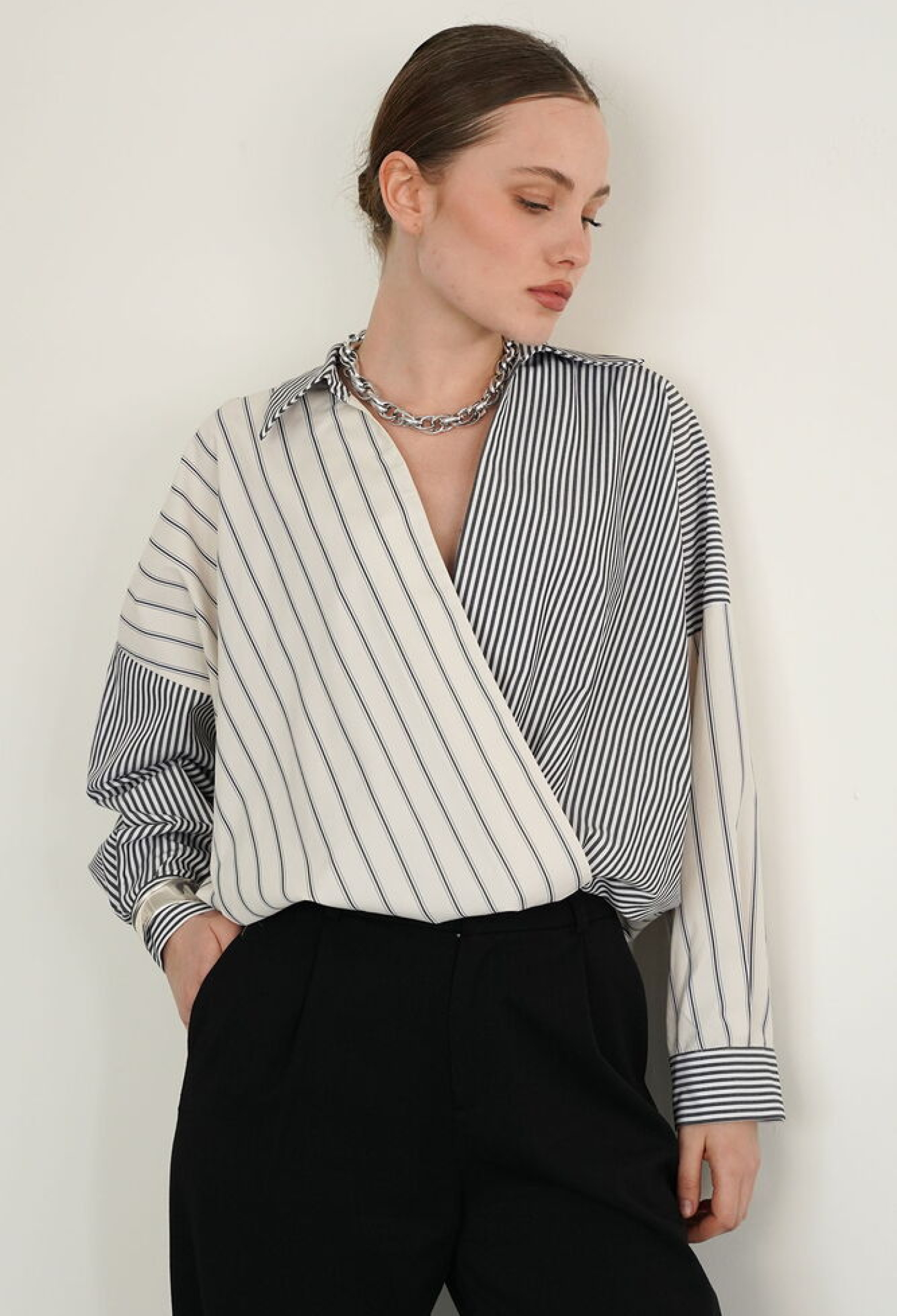 White Striped Buttoned Shirt With Notched Neck - Brand: Topshow - Women & Kids, Baby Clothes Wholesale - TheBS Women
