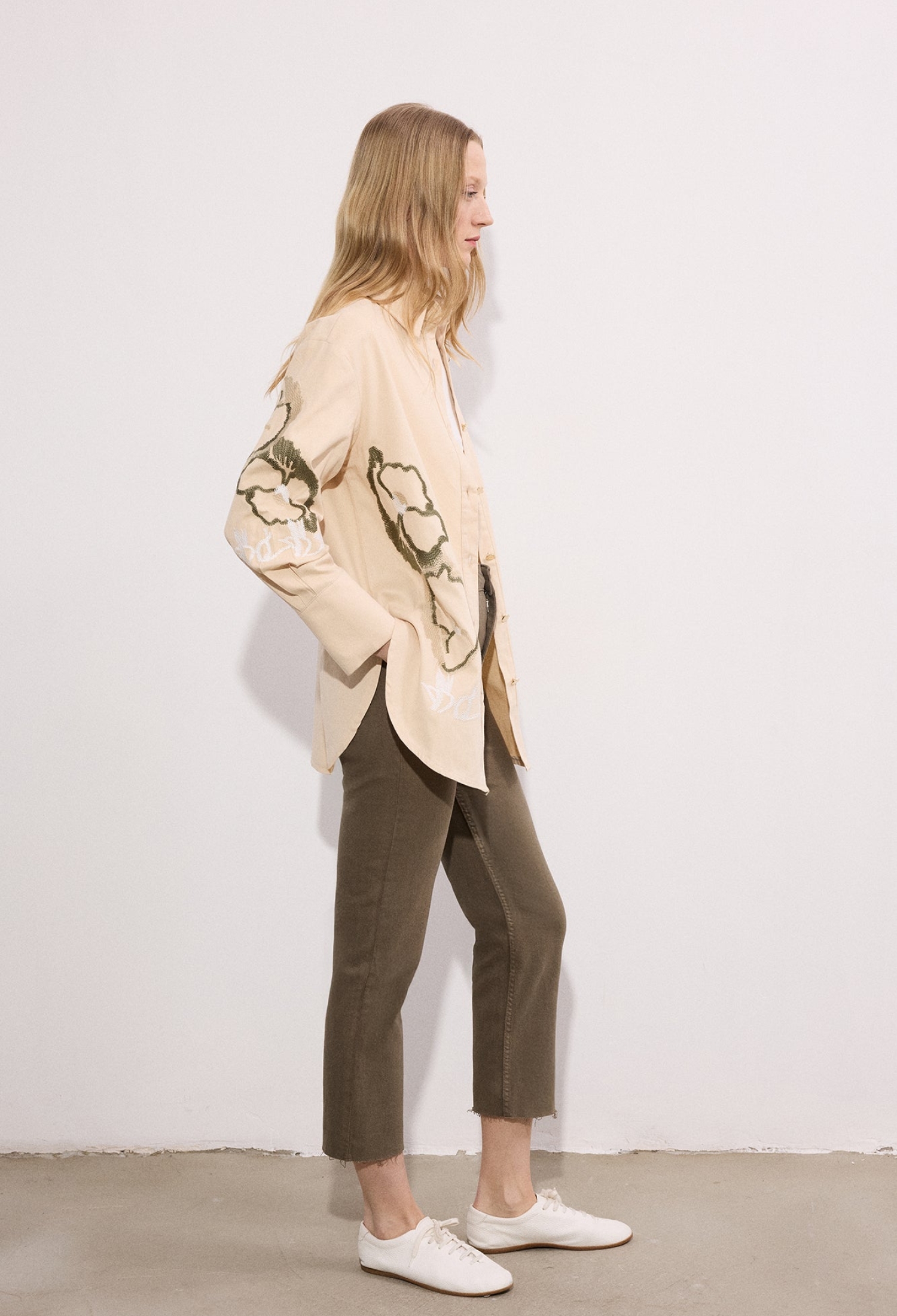 Casual Ethnic Shirt With Floral Pattern - Brand: Touche Prive - Women & Kids, Baby Clothes Wholesale - TheBS Women