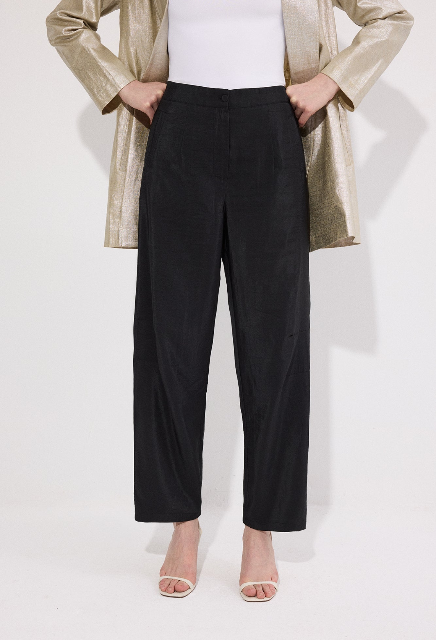 Elegant Buttoned Tapered Pants - Brand: Touche Prive - Women & Kids, Baby Clothes Wholesale - TheBS Women