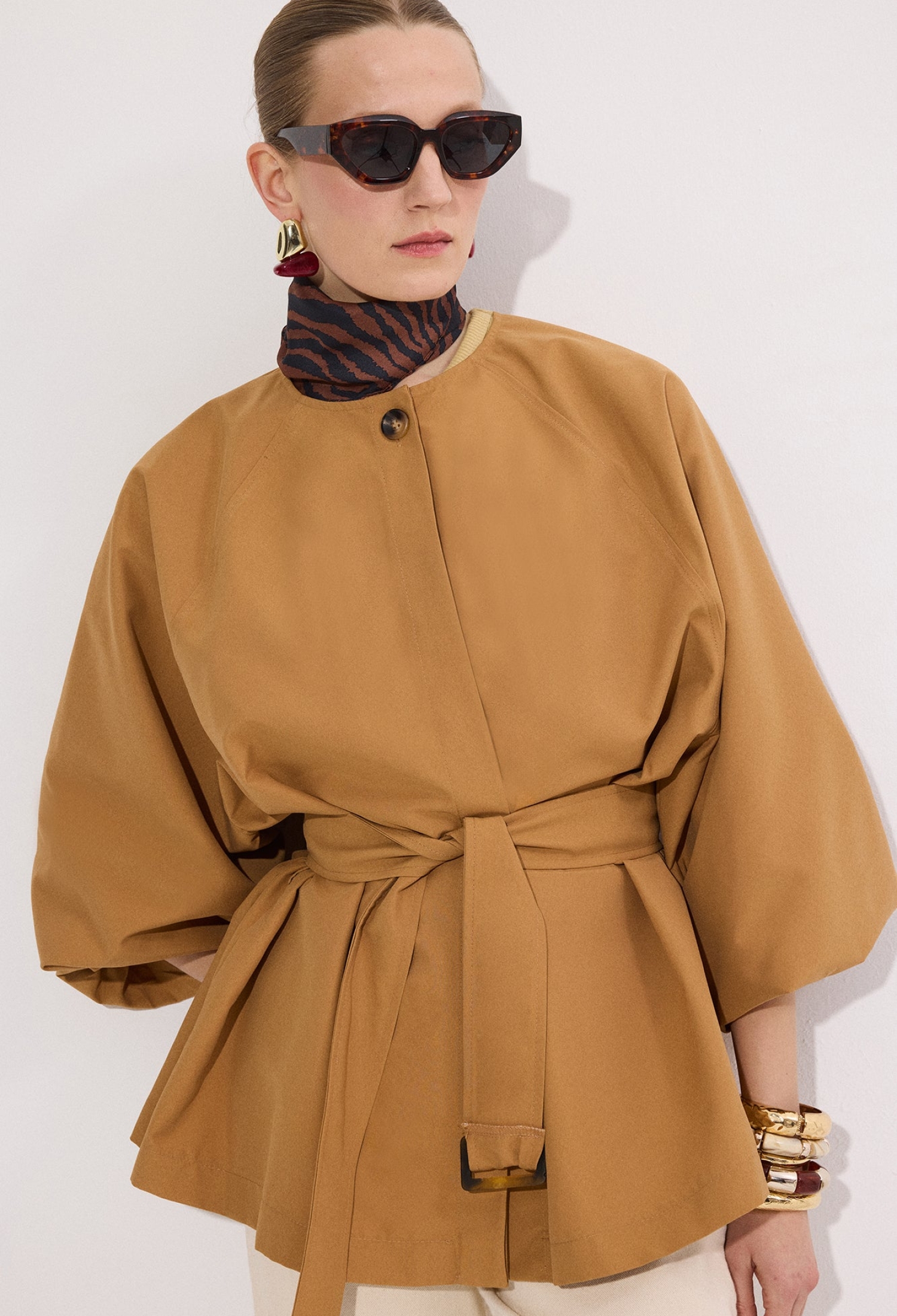 Elegant Brown Trenchcoat With Batwing Sleeves - Brand: Touche Prive - Women & Kids, Baby Clothes Wholesale - TheBS Women