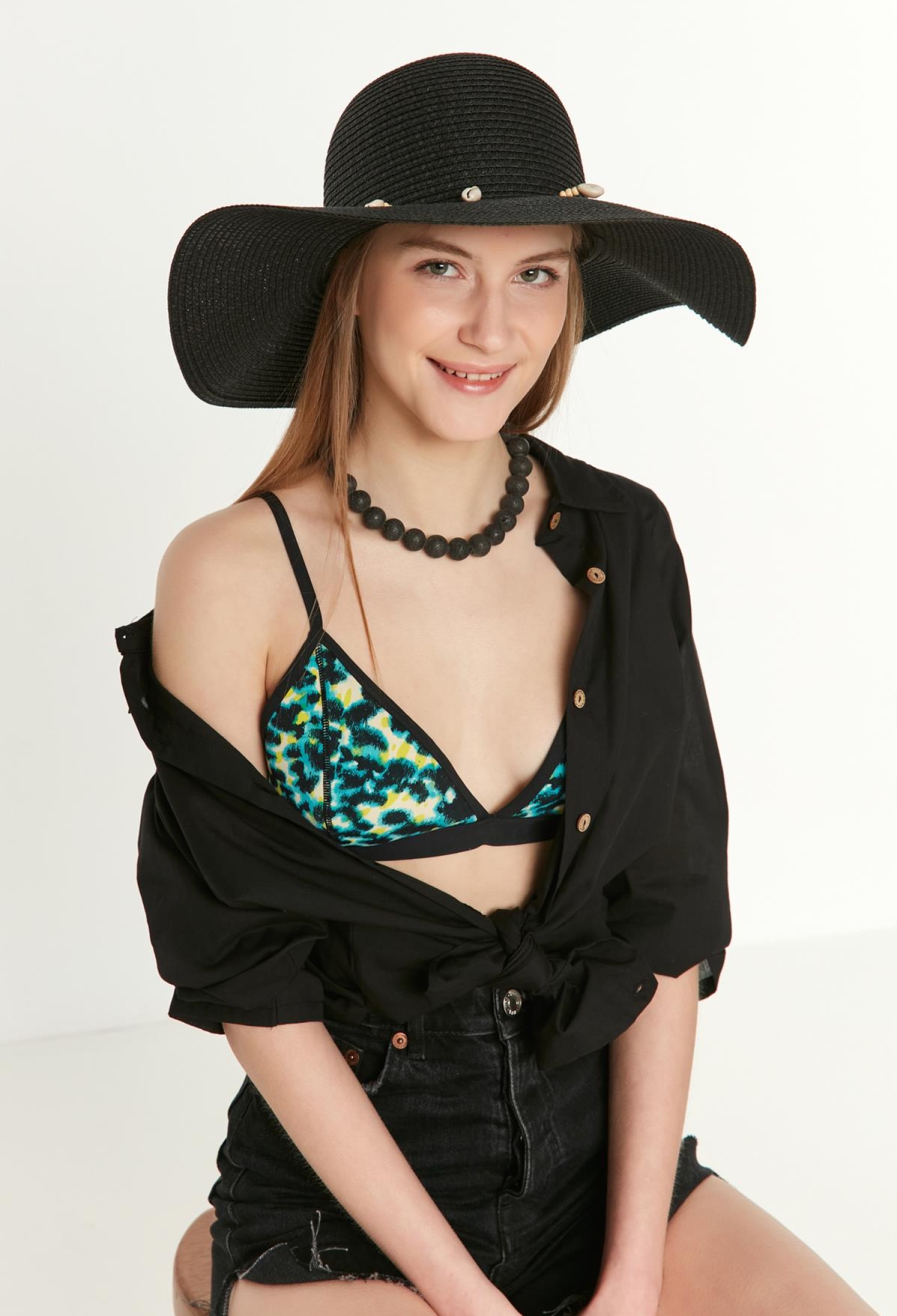 Conch Wide Straw Hat - Brand: Axesoire - Women & Kids, Baby Clothes Wholesale - TheBS Women